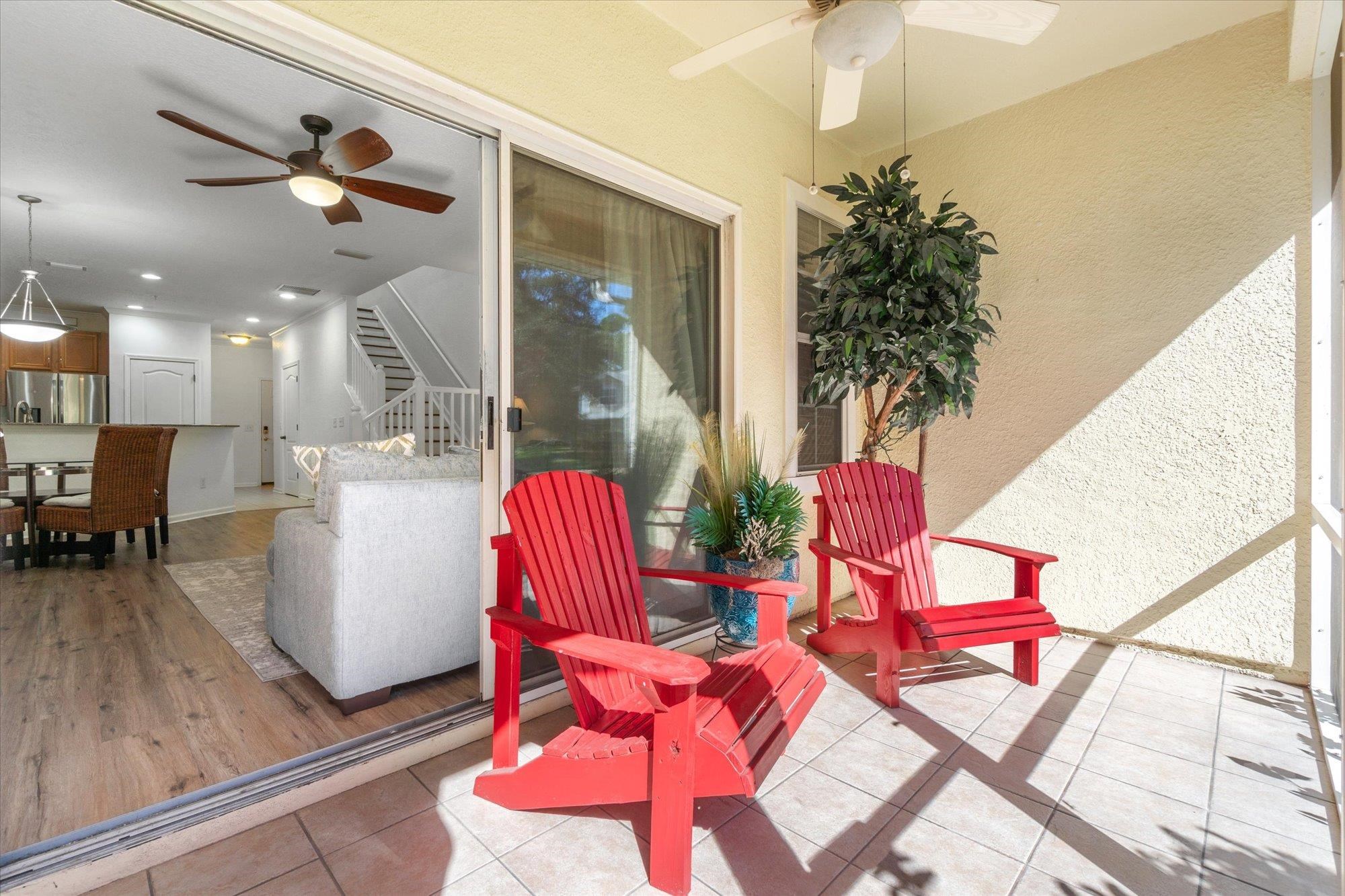 105 E Pine Hollow Trl Unit: 207