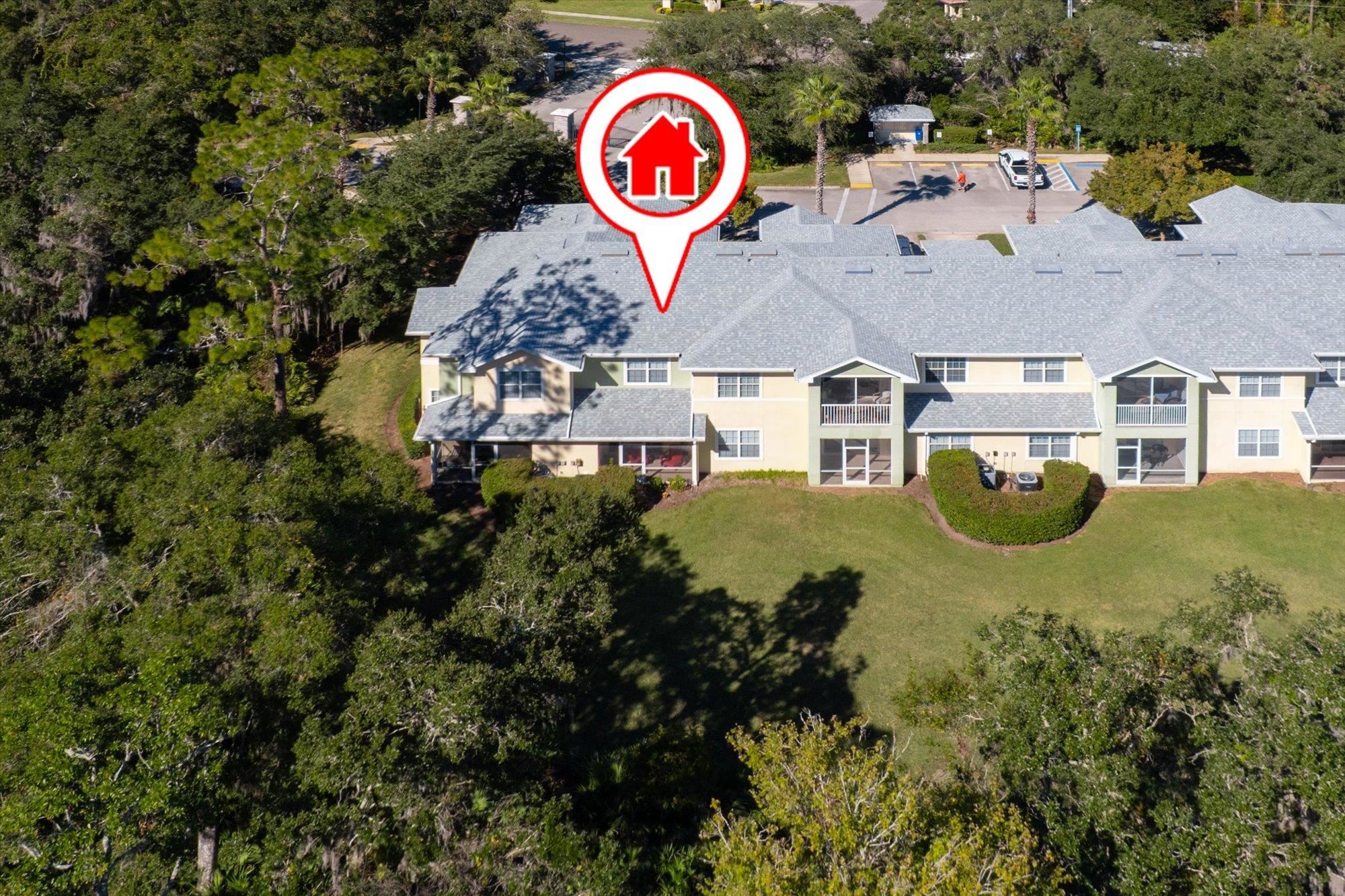 105 E Pine Hollow Trl Unit: 207