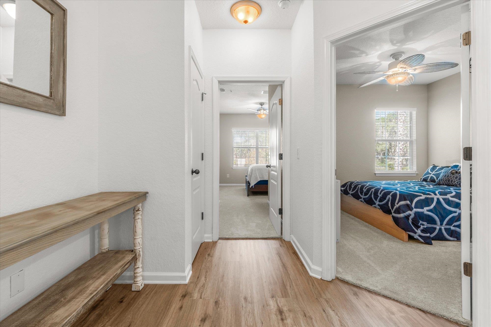 105 E Pine Hollow Trl Unit: 207