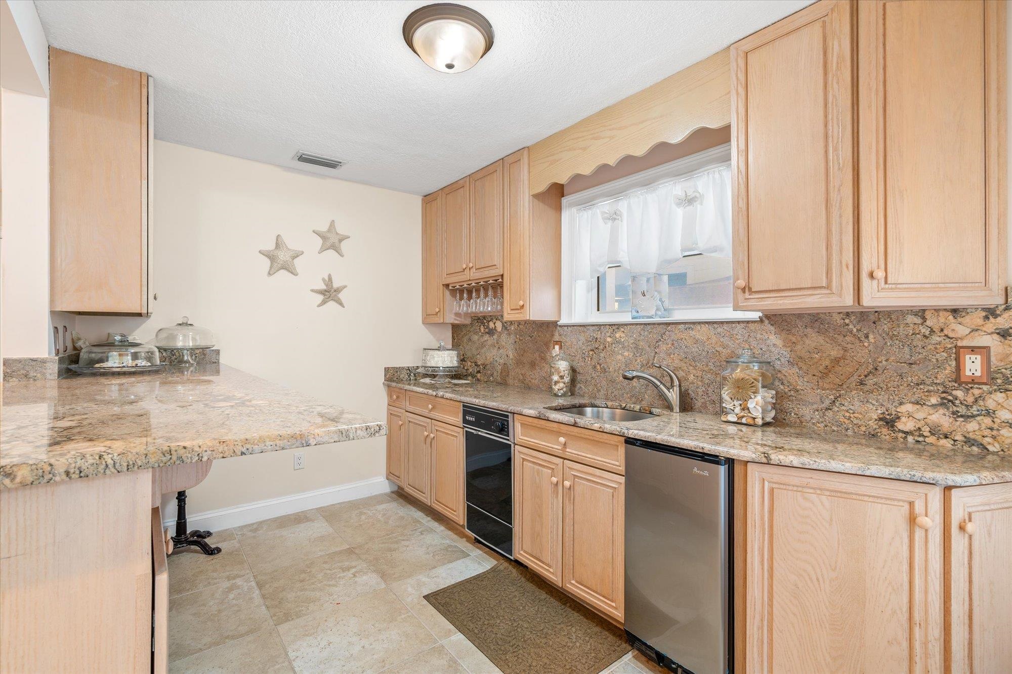 5042 Atlantic View