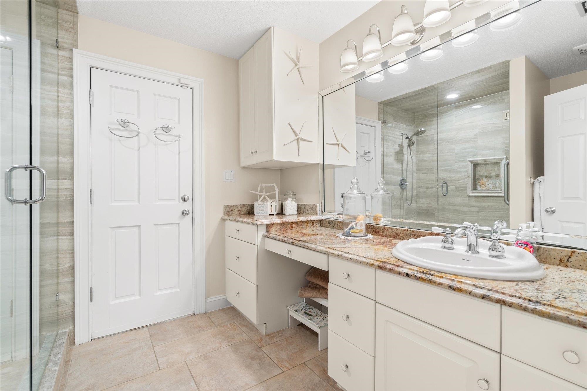 5042 Atlantic View