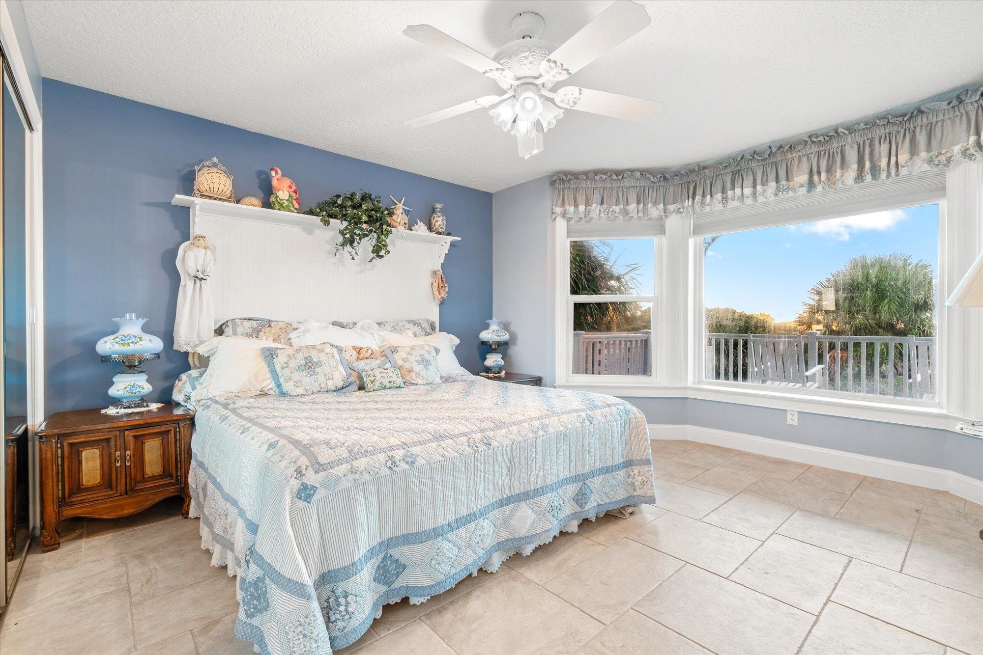 5042 Atlantic View