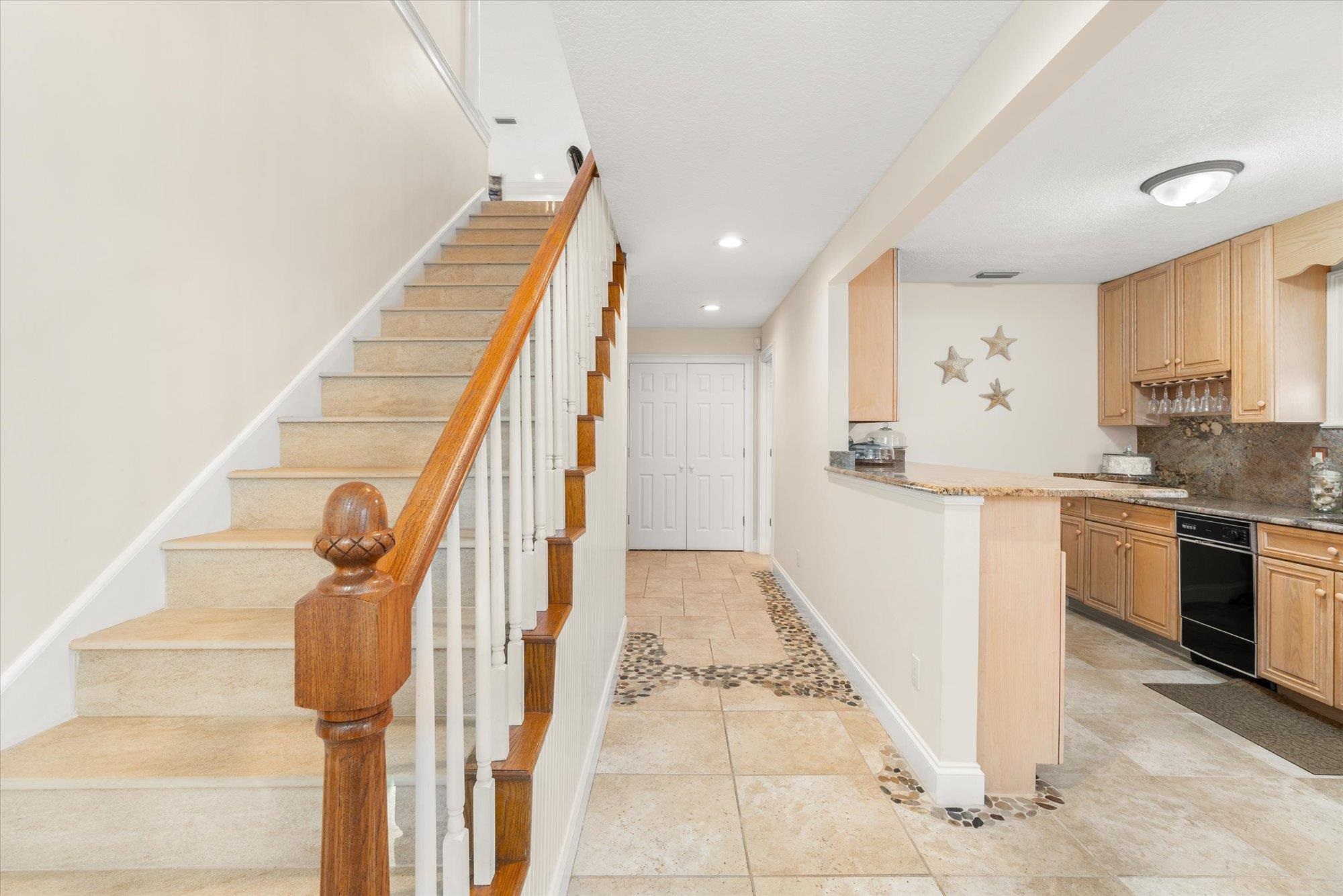5042 Atlantic View