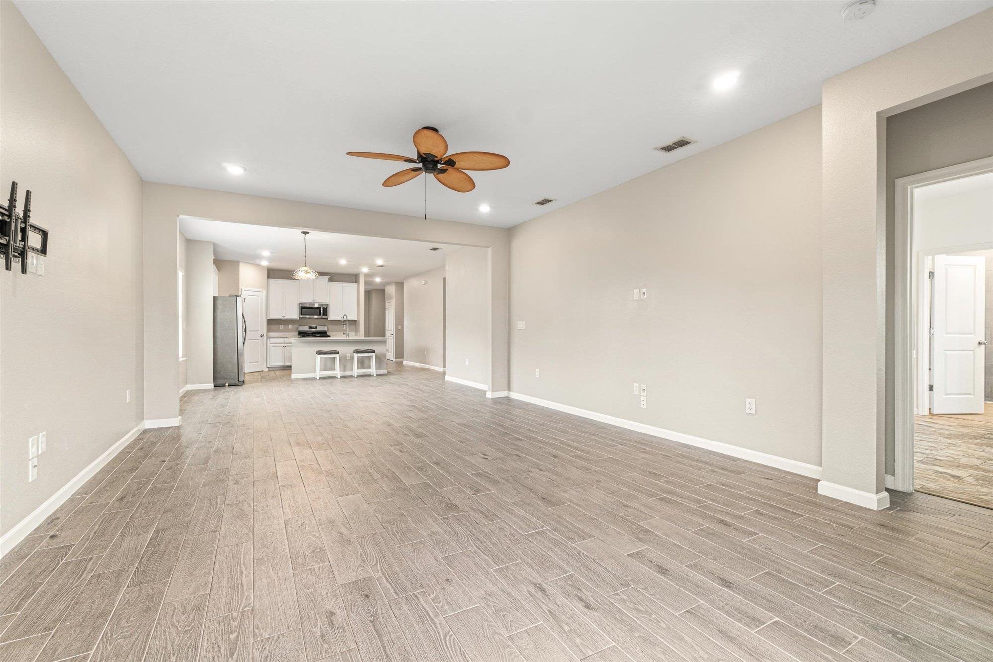 204 Field Flower Way