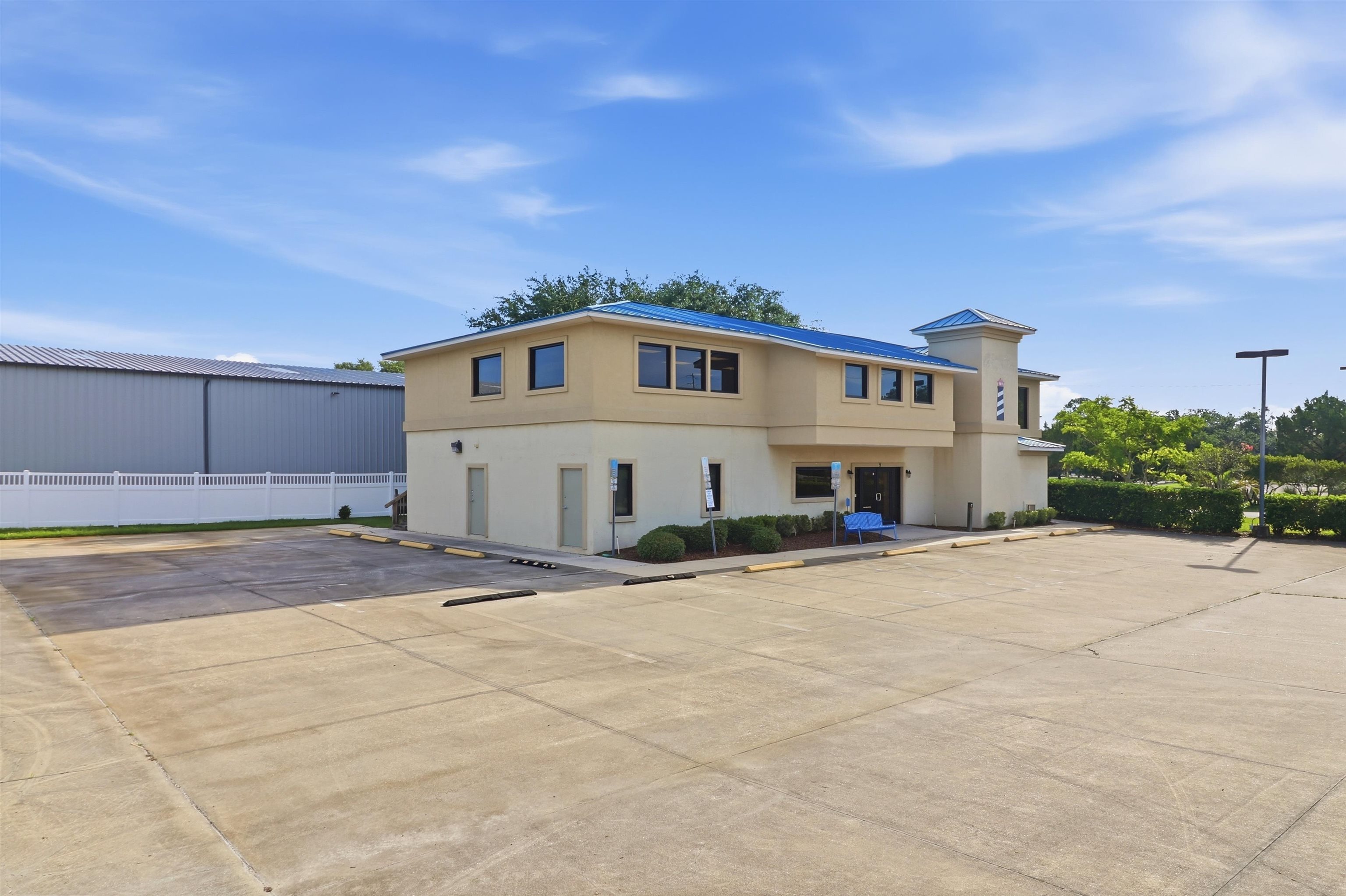 9 San Bartola Dr