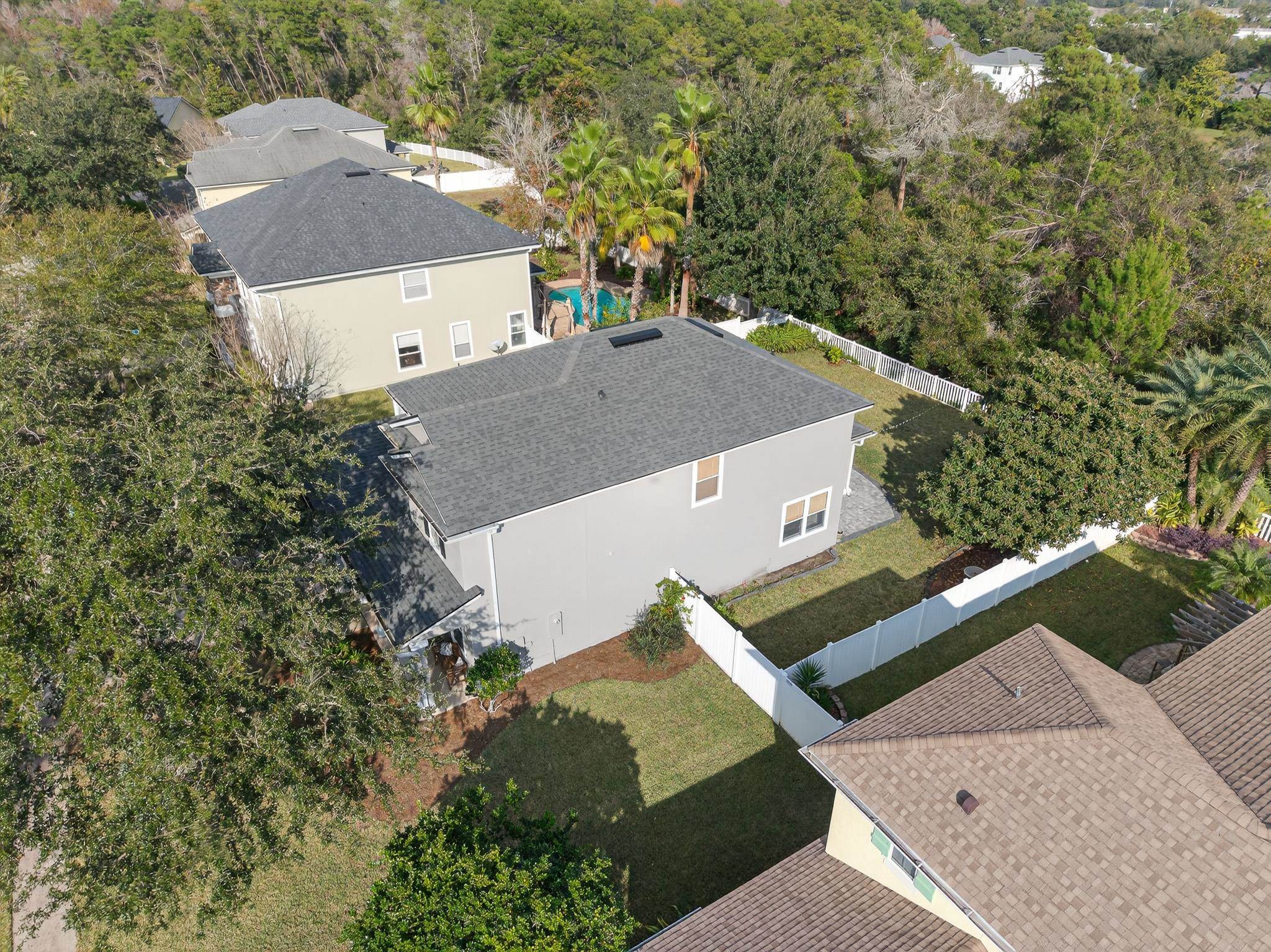 712 Wooded Hamlet Ct