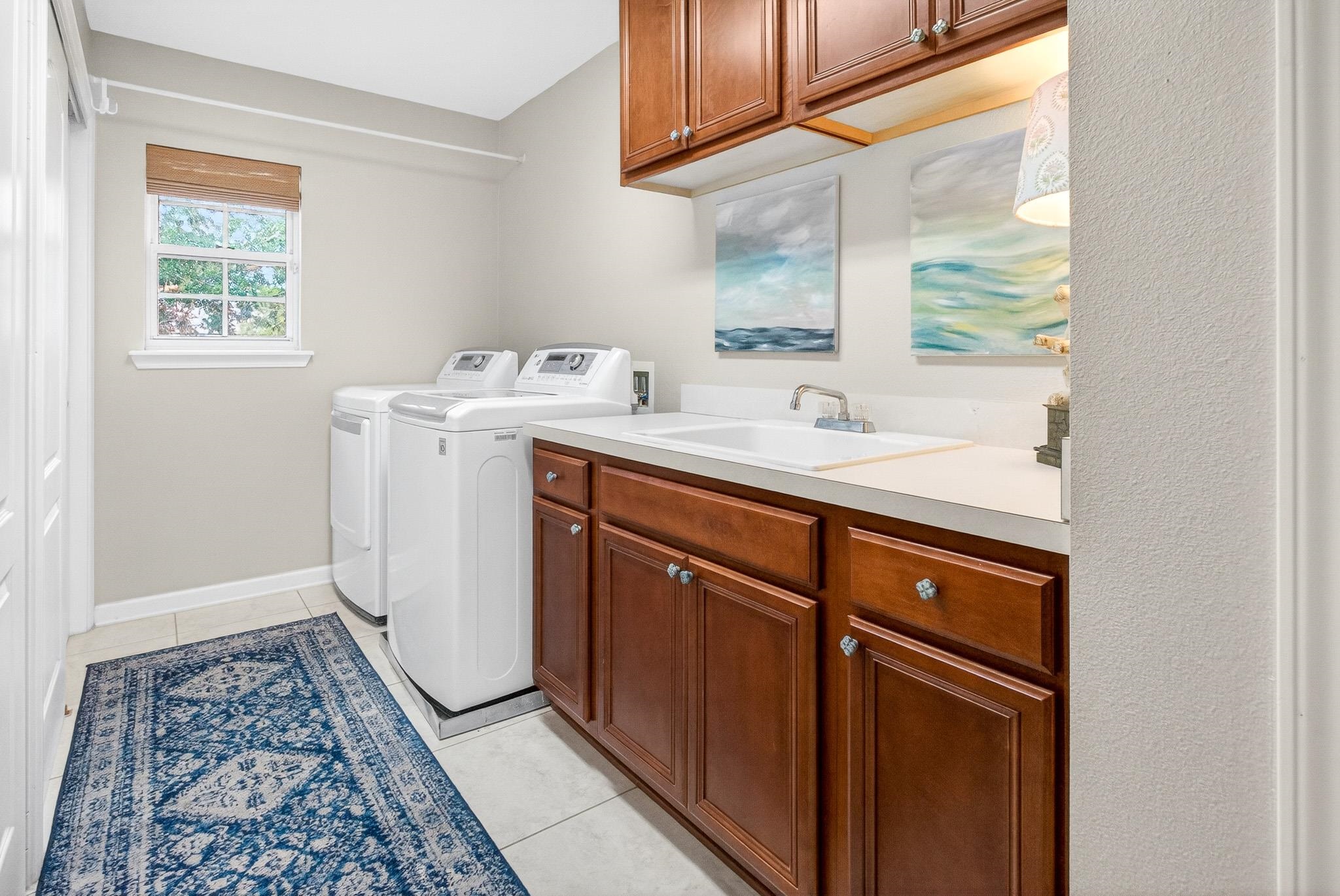 712 Wooded Hamlet Ct