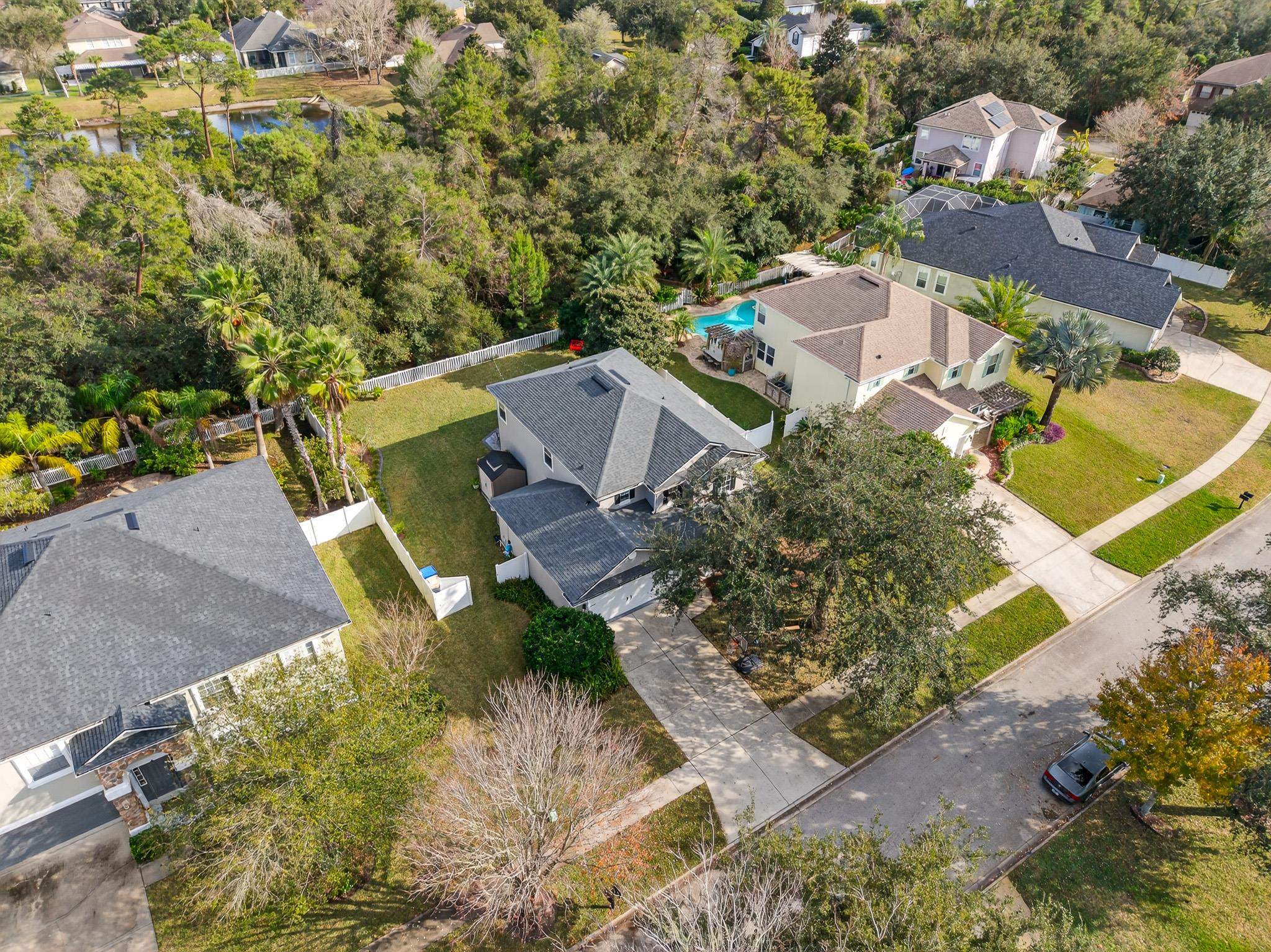 712 Wooded Hamlet Ct