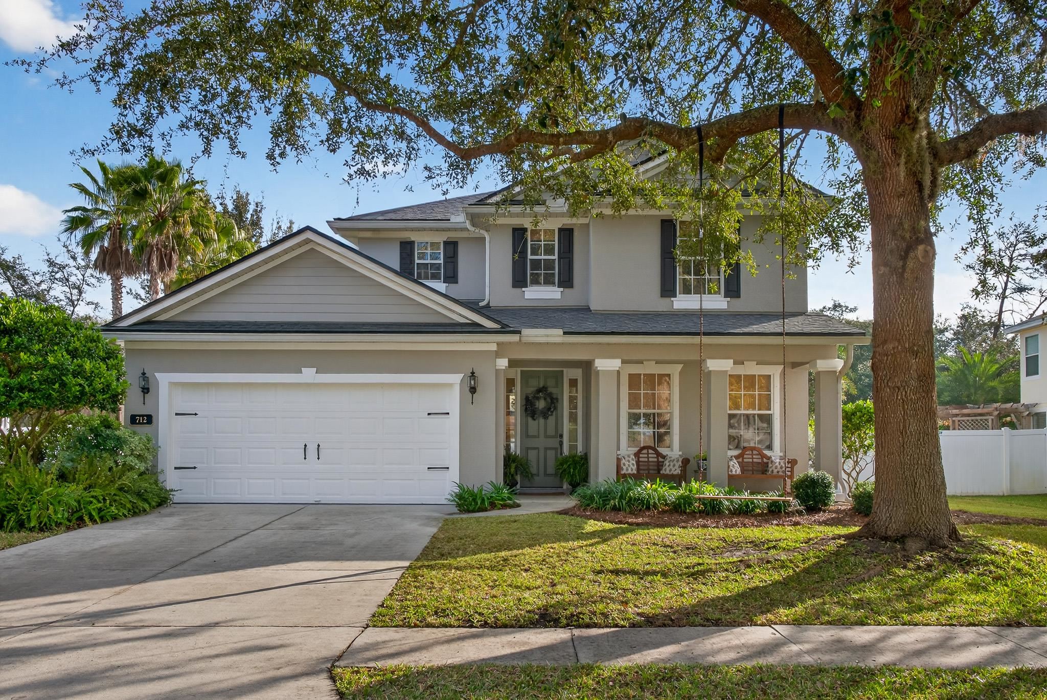 712 Wooded Hamlet Ct