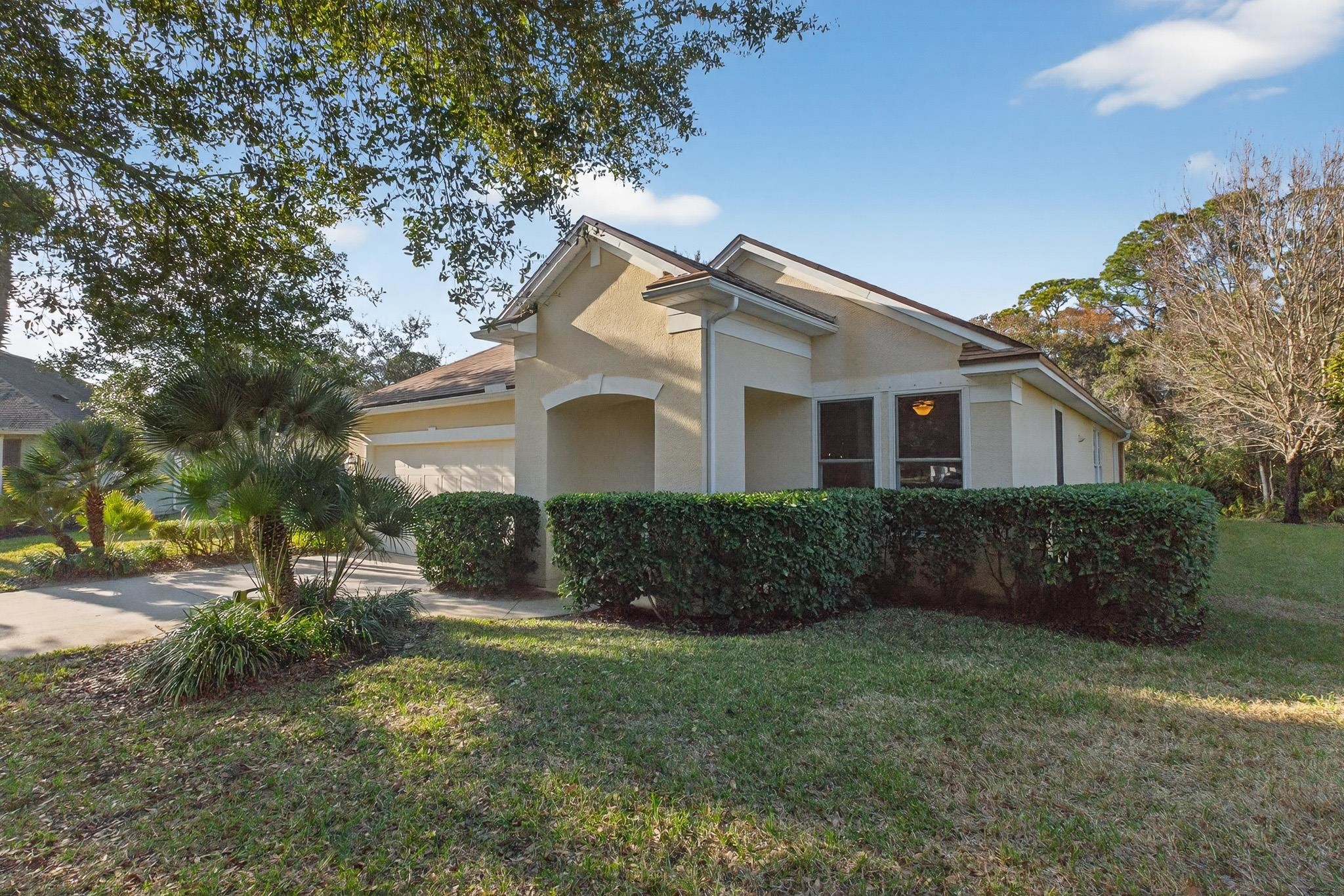 486 Hefferon Dr