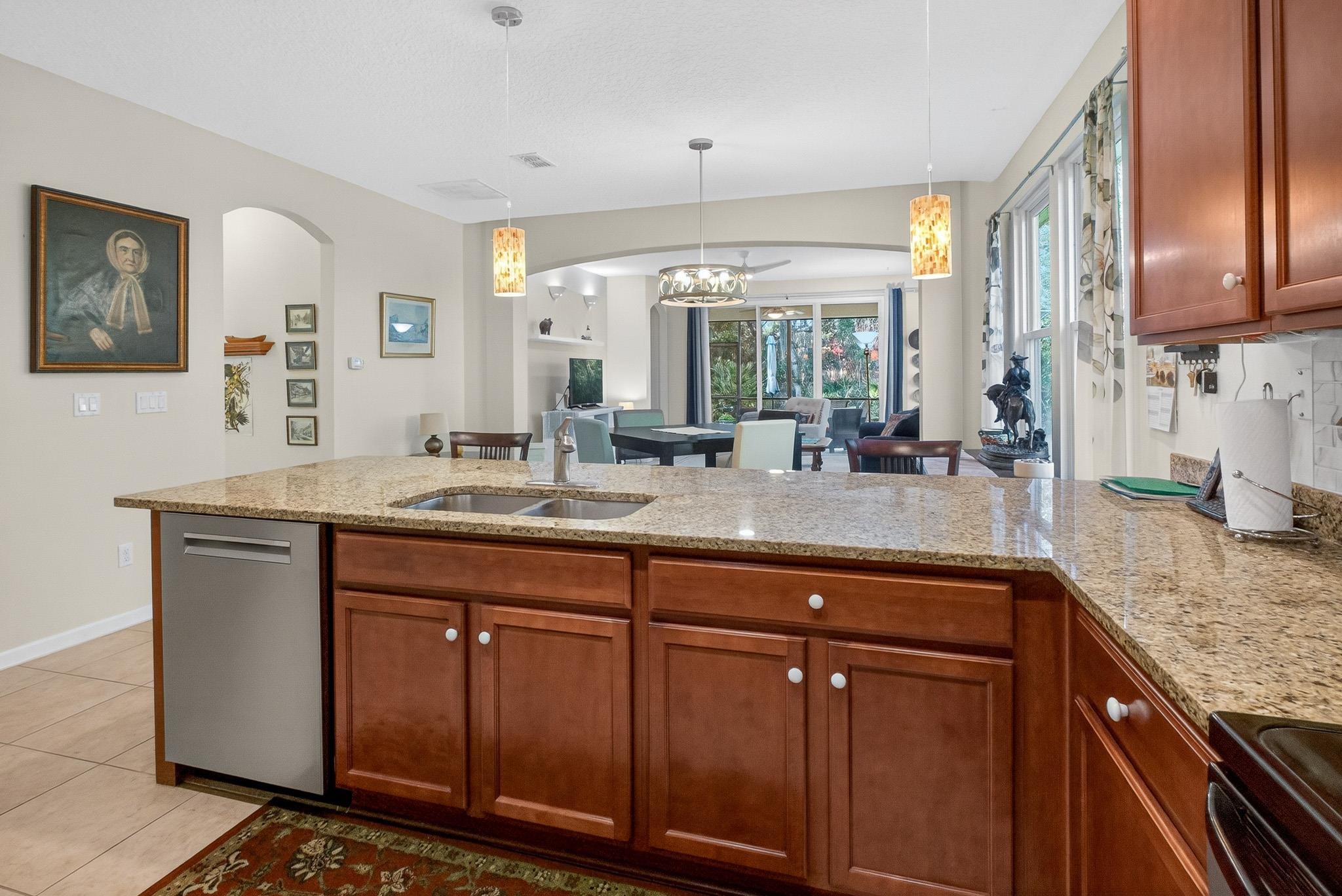 486 Hefferon Dr