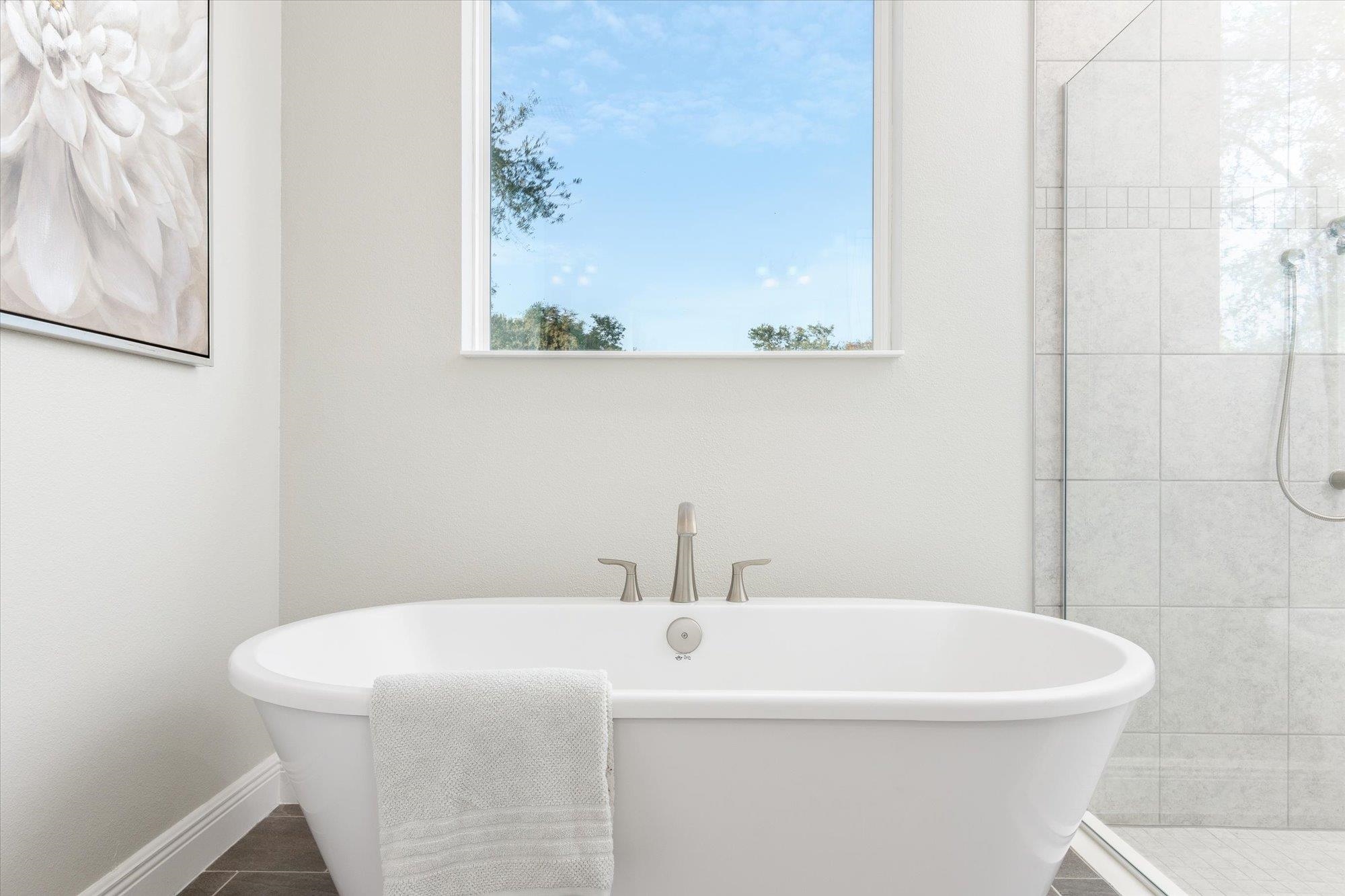 2214 Elegant Manor Circle