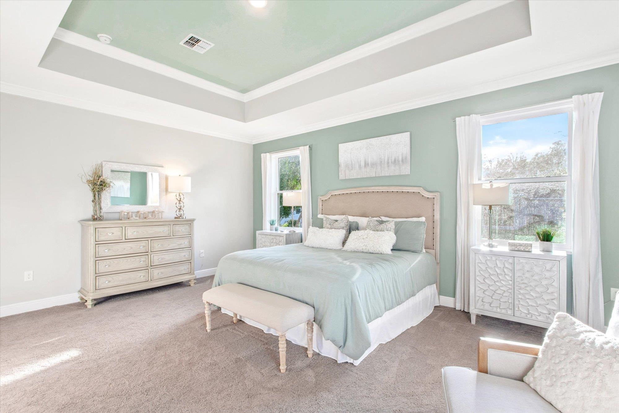 2214 Elegant Manor Circle