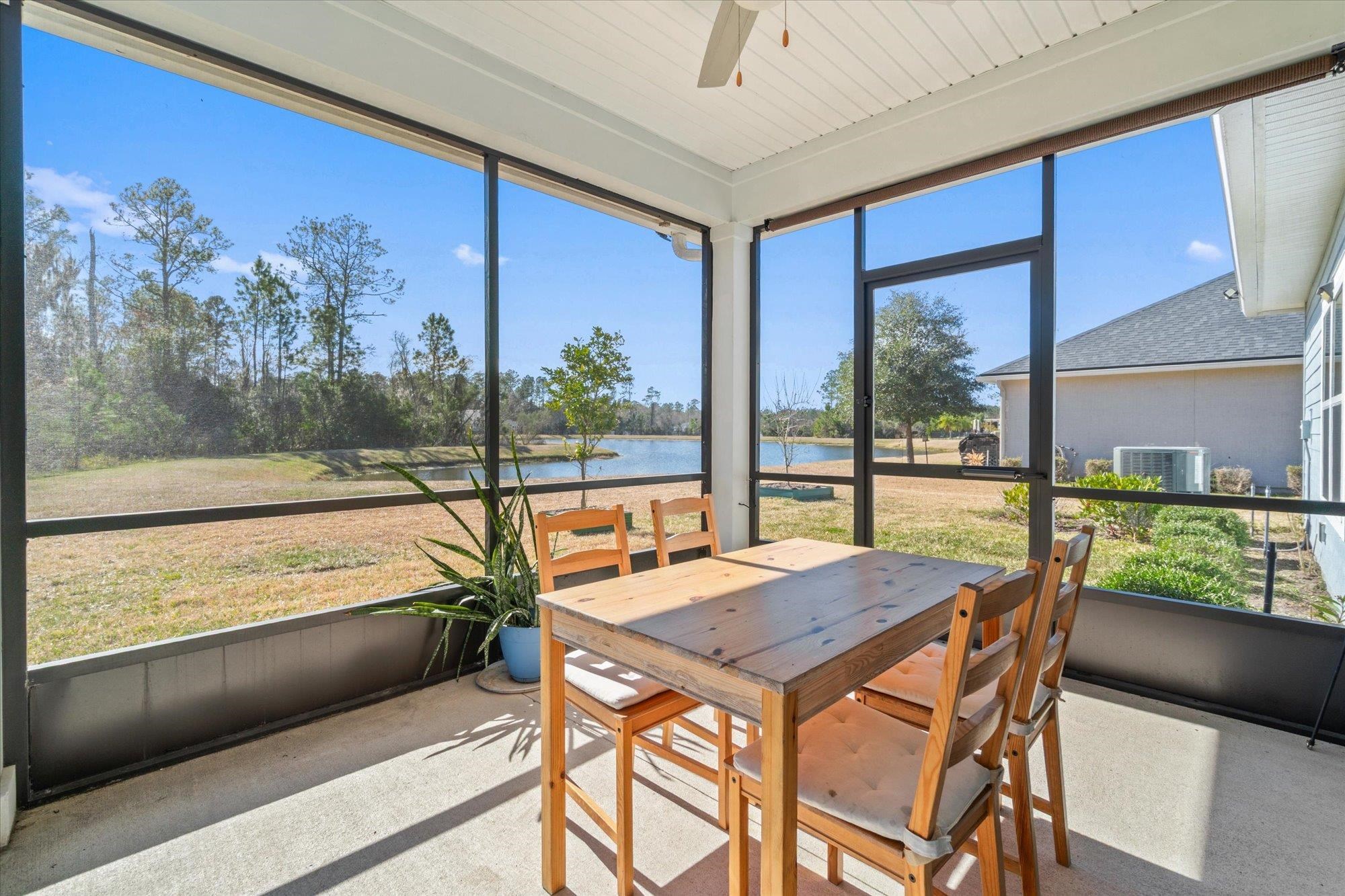 295 Deerfield Meadows Cir