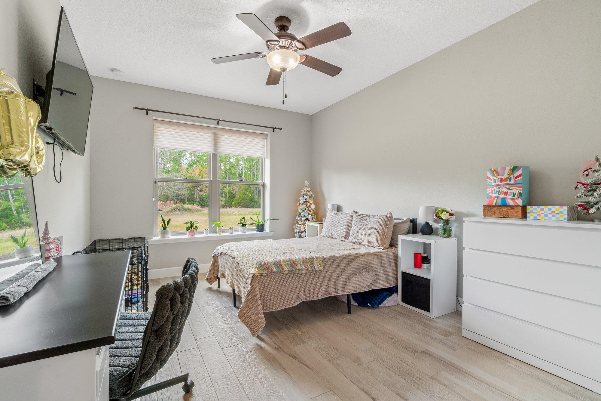 1401 State Road 207