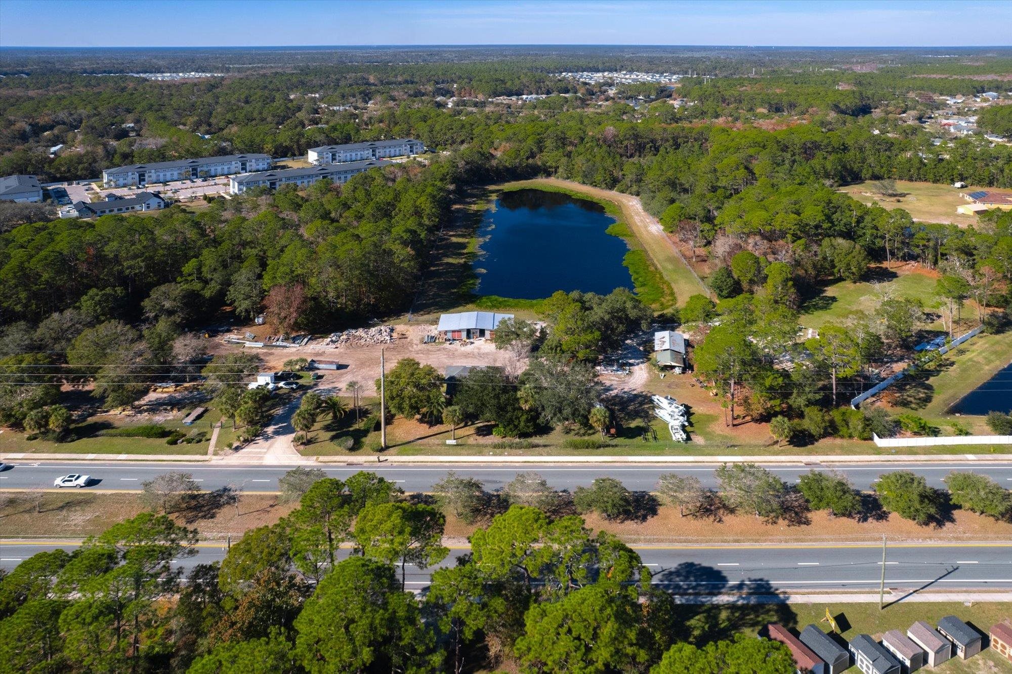 1401 State Road 207