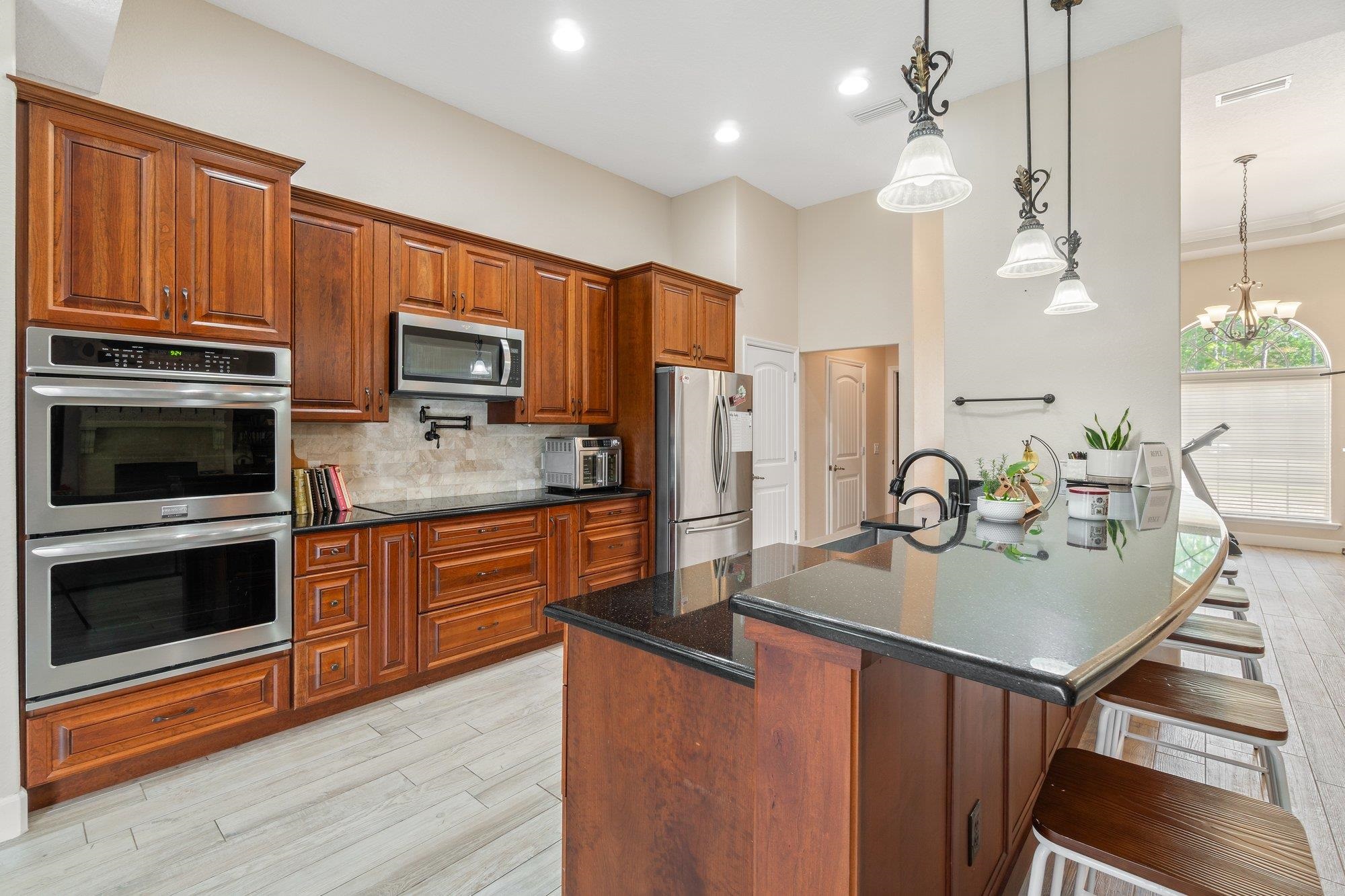 1401 State Road 207