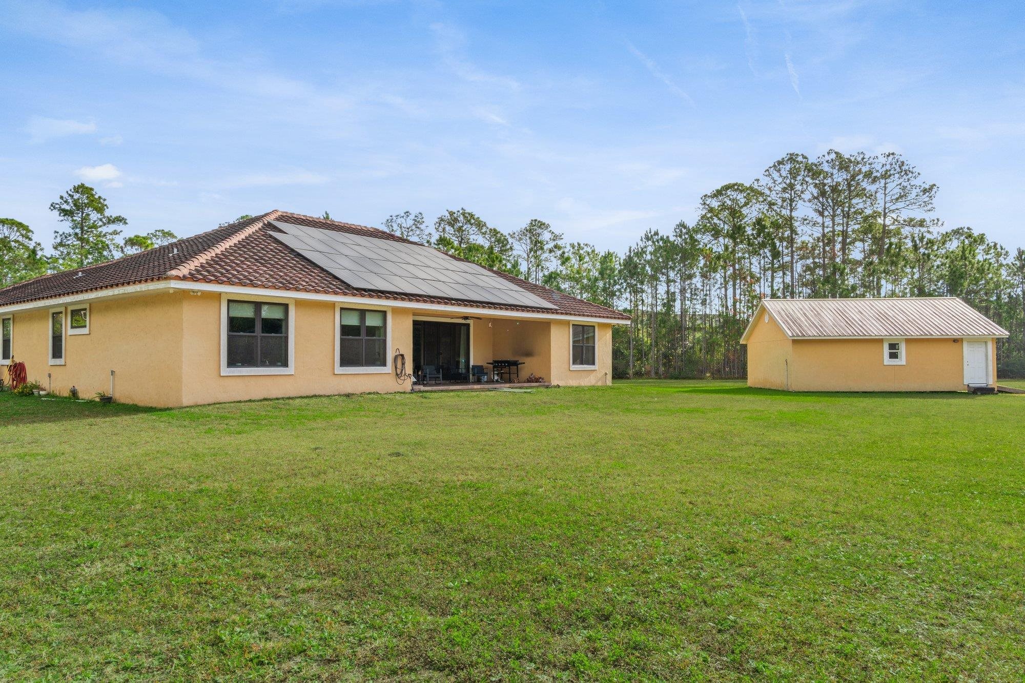 1401 State Road 207