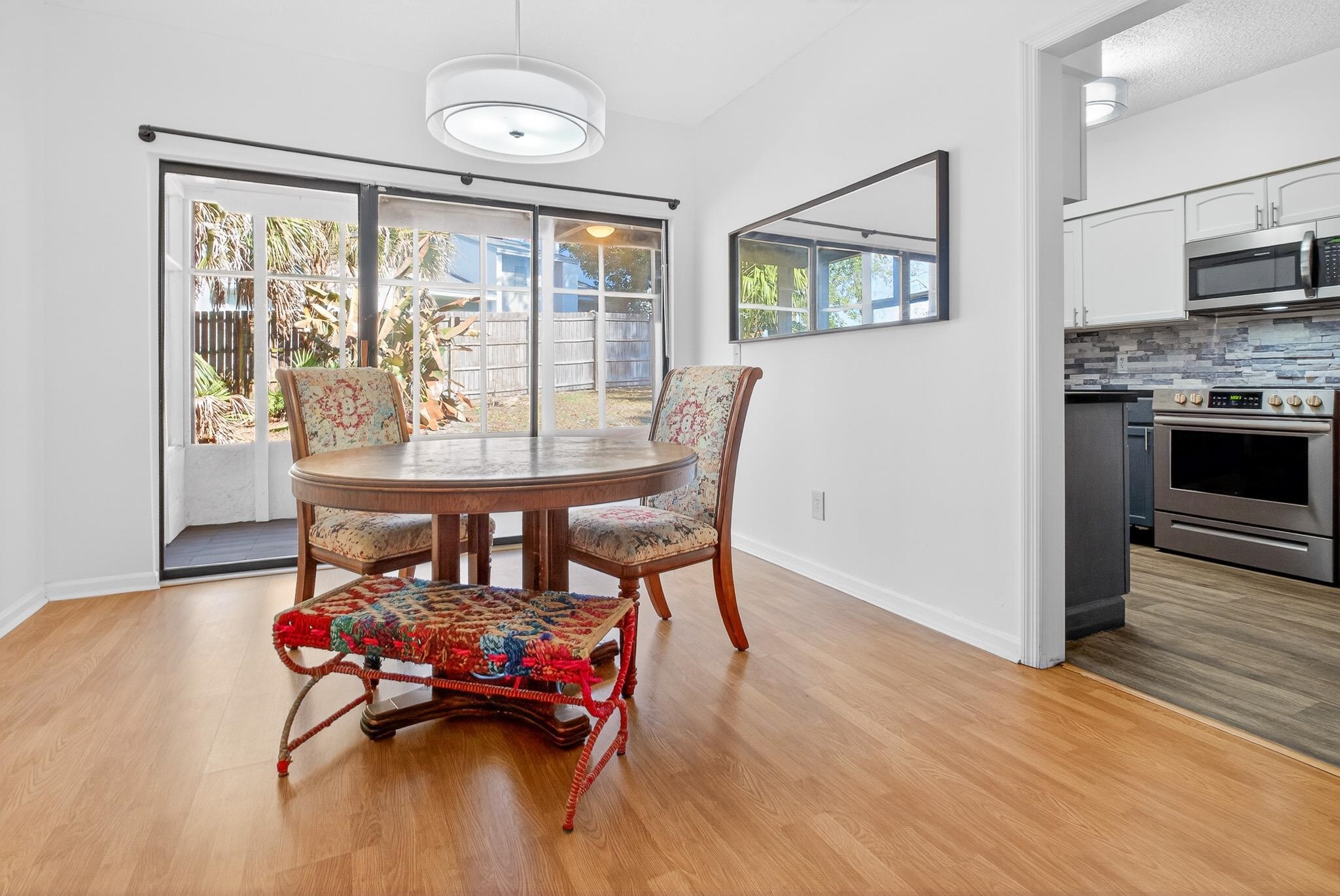 2305 Wood Hill Pl Unit: 2305