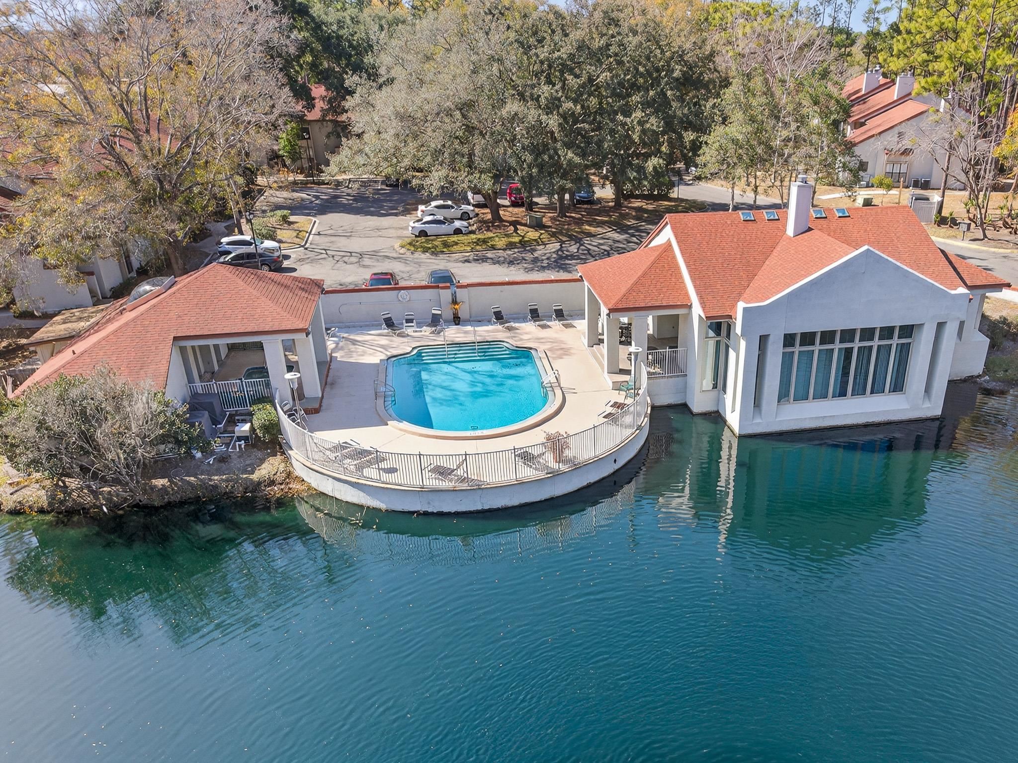 2305 Wood Hill Pl Unit: 2305