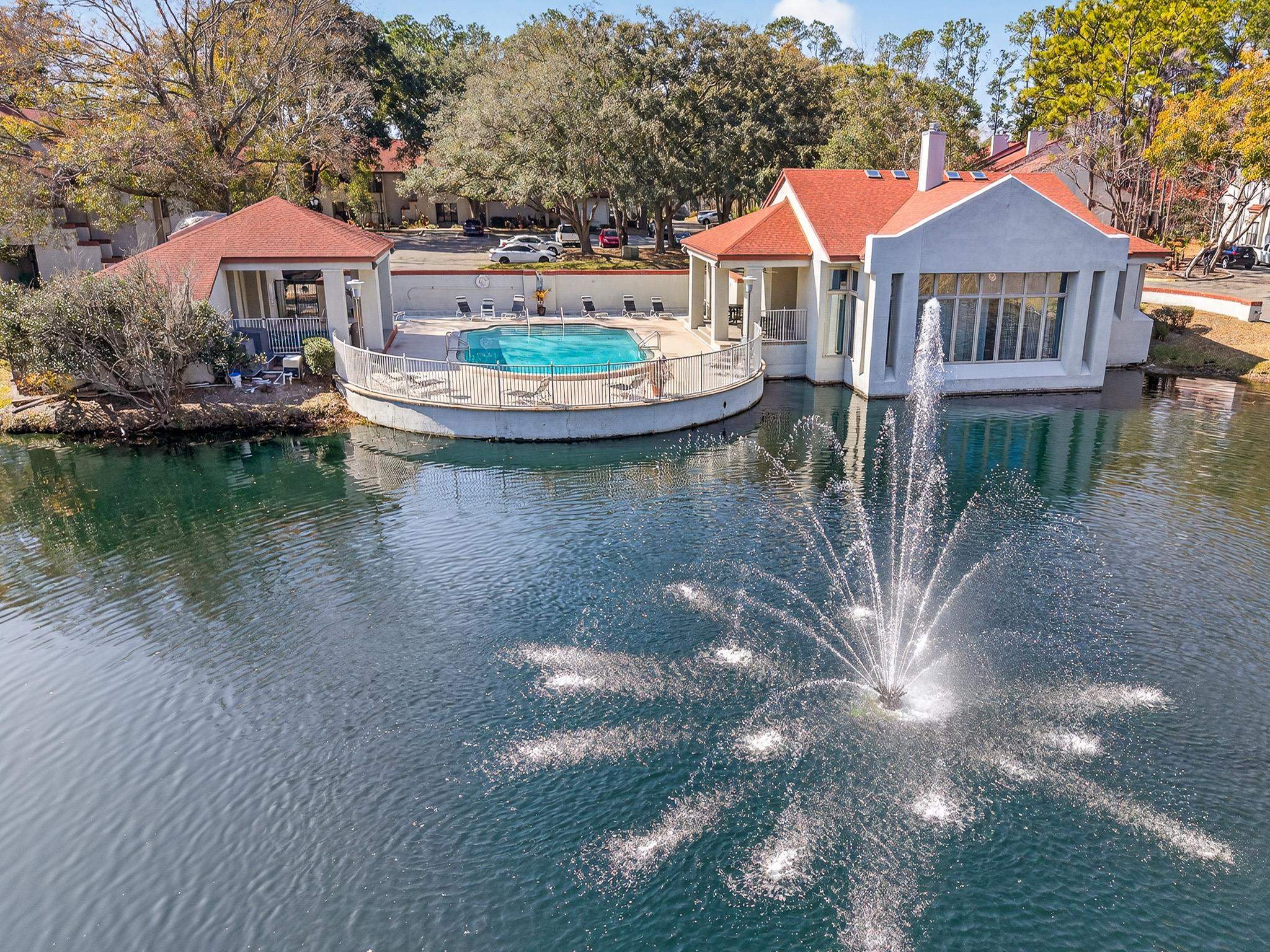 2305 Wood Hill Pl Unit: 2305