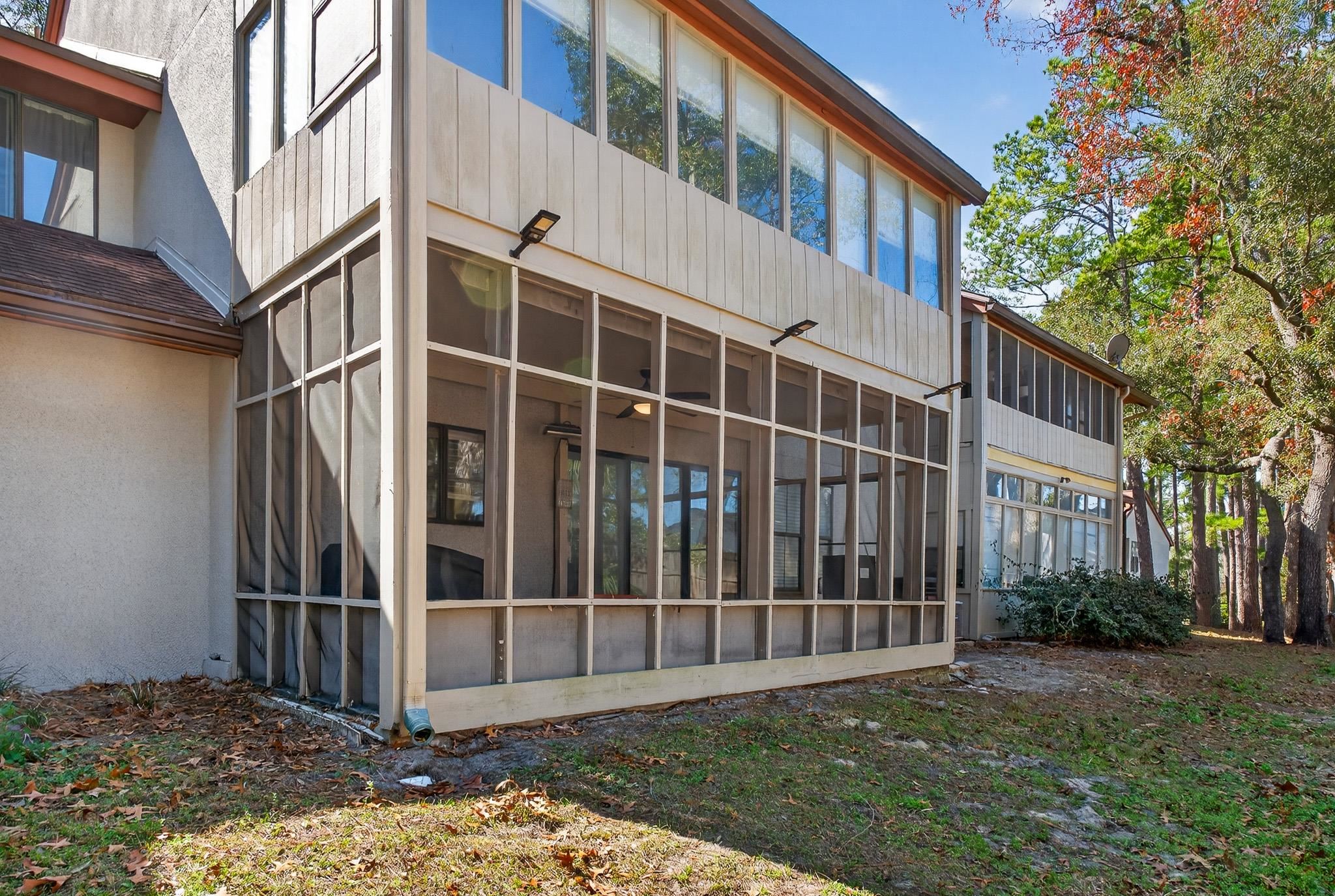 2305 Wood Hill Pl Unit: 2305