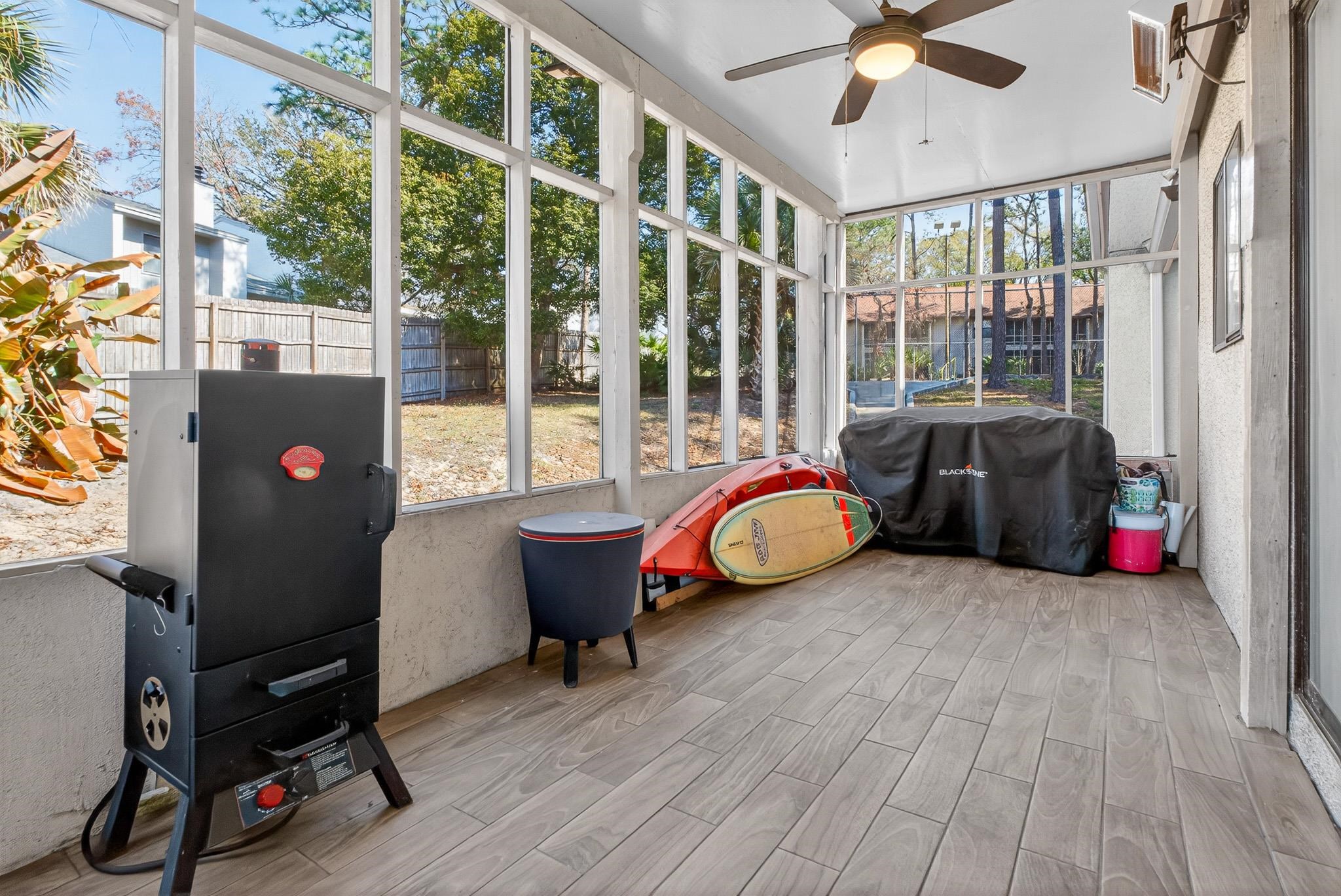 2305 Wood Hill Pl Unit: 2305