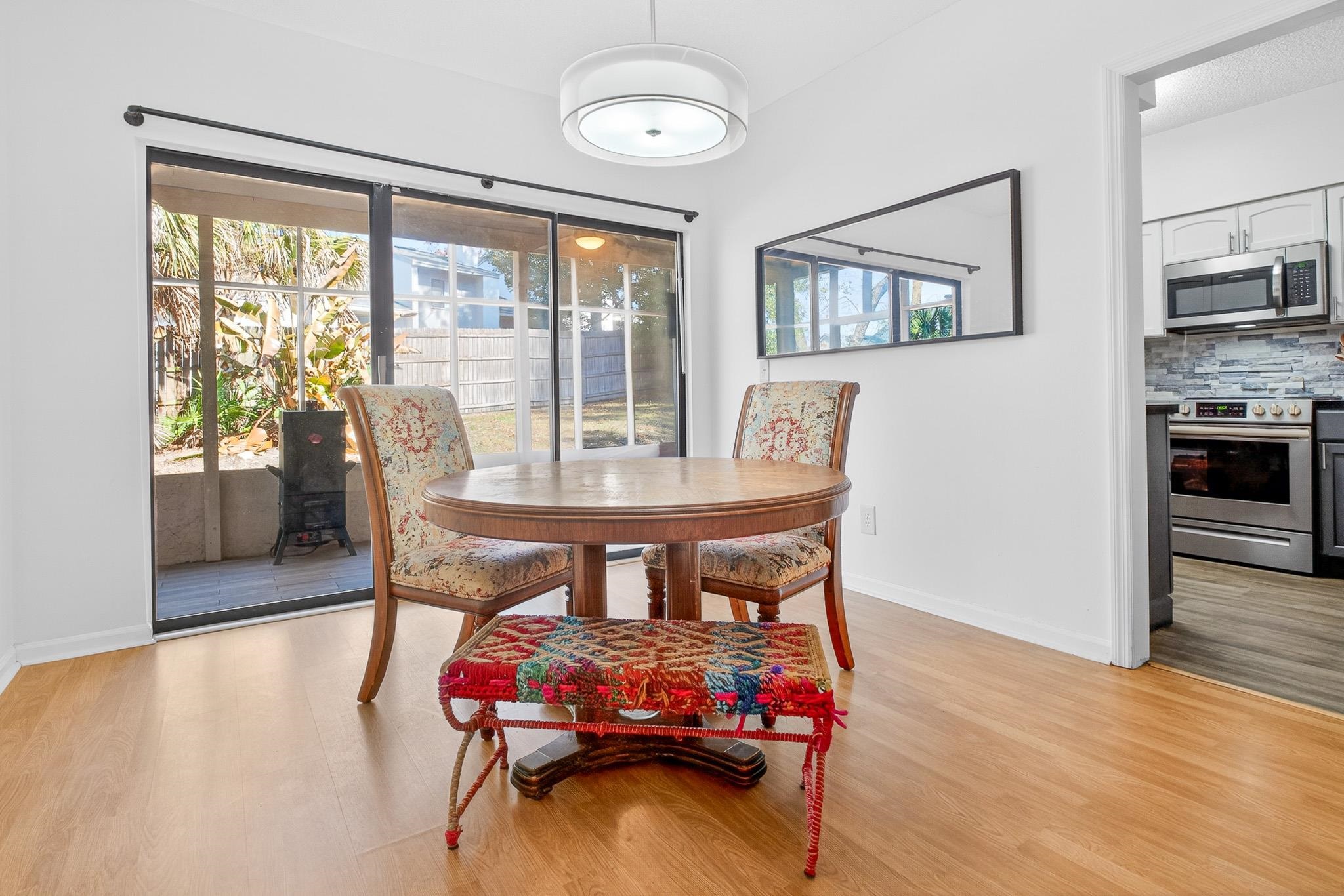 2305 Wood Hill Pl Unit: 2305