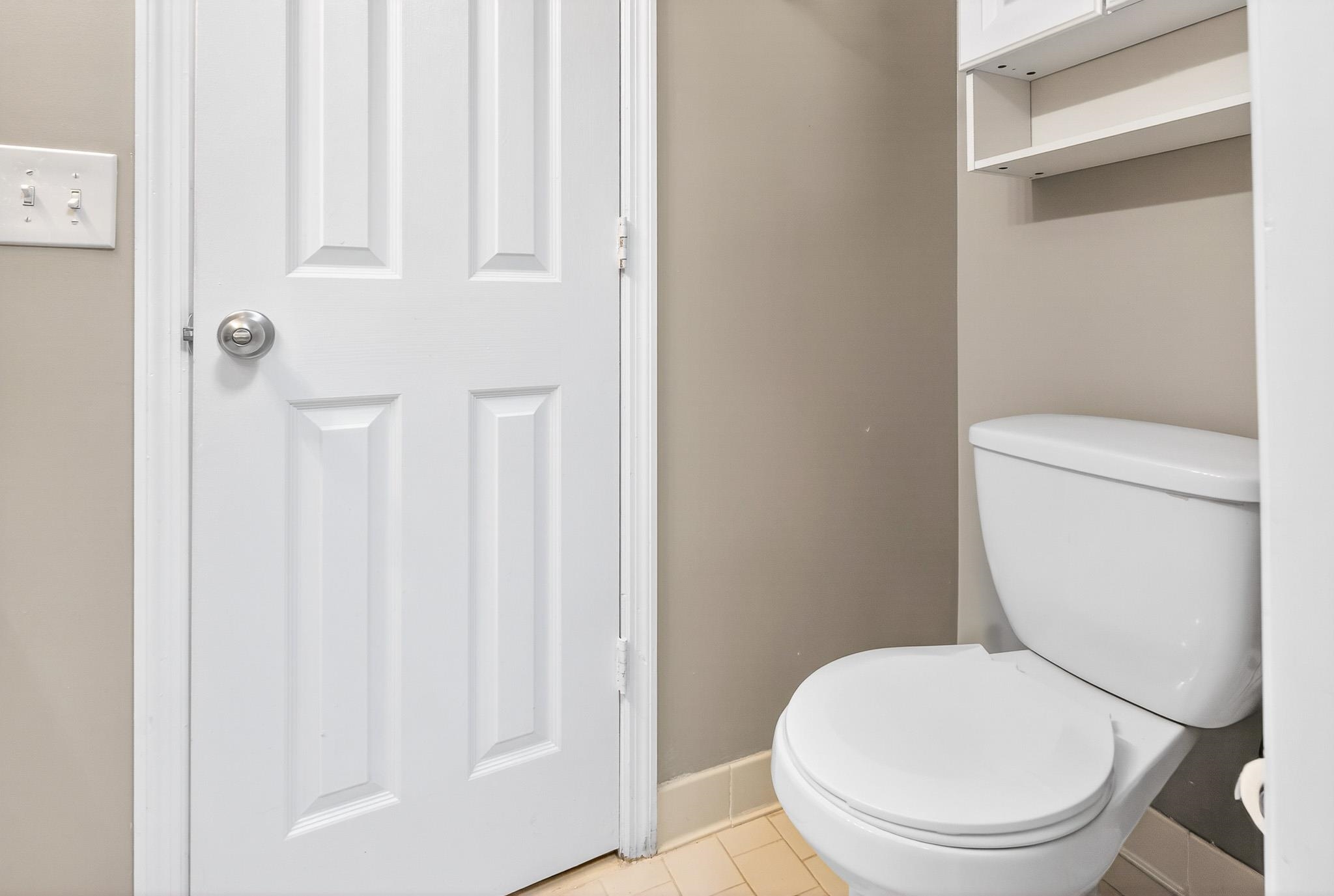 2305 Wood Hill Pl Unit: 2305