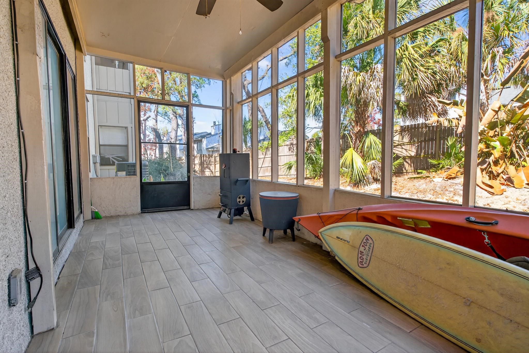 2305 Wood Hill Pl Unit: 2305