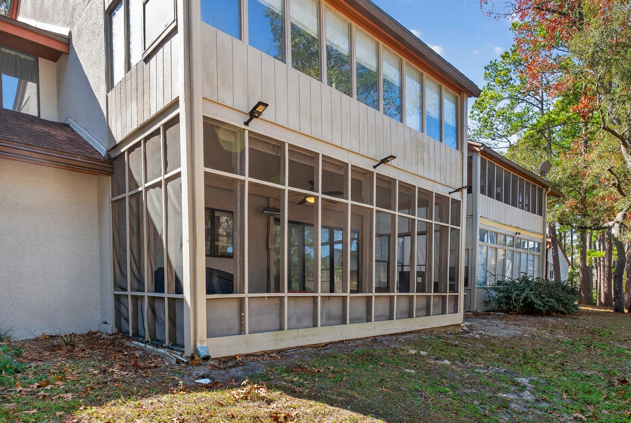 2305 Wood Hill Pl Unit: 2305