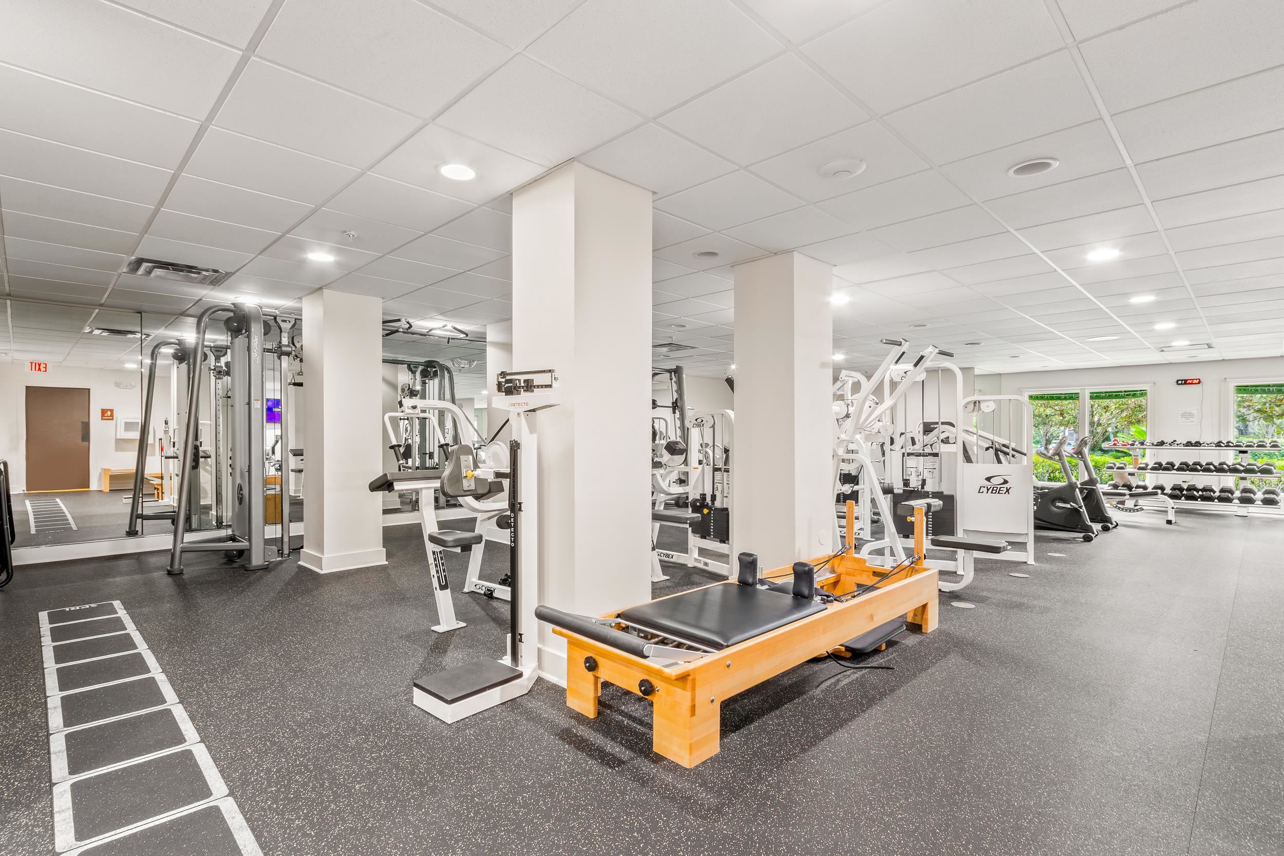 955 Registry Blvd Unit: 105