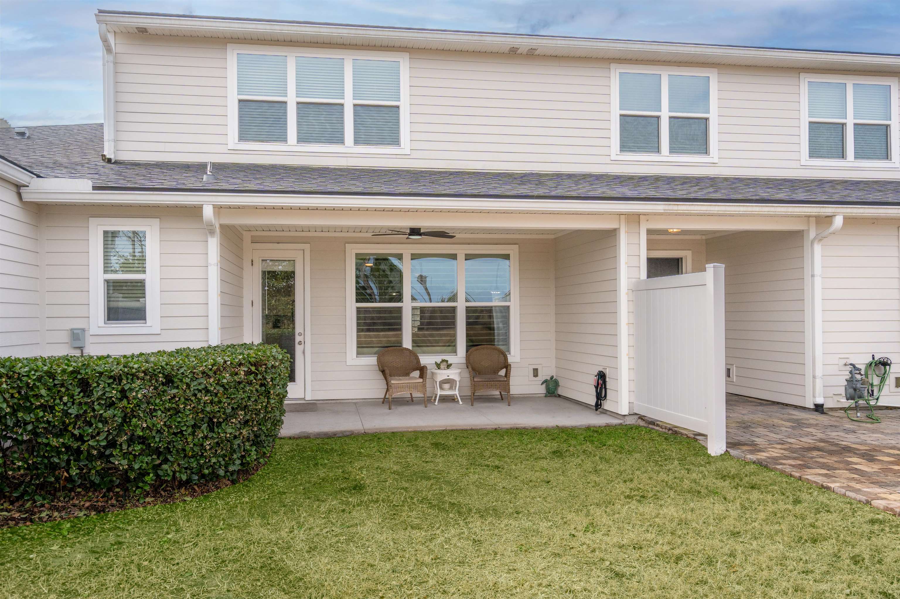56 Leeward Island Dr