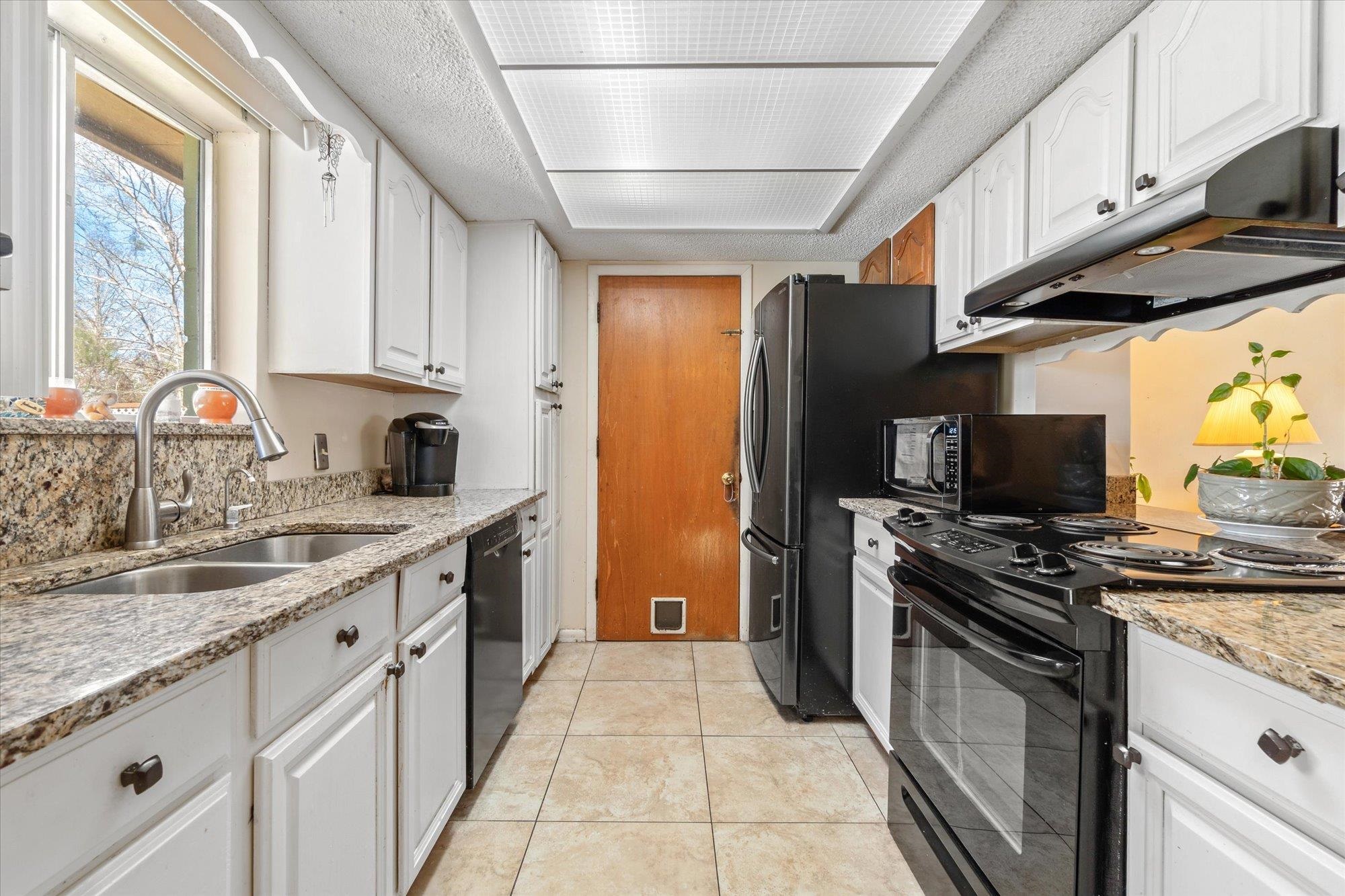 322 Palmwood Ct