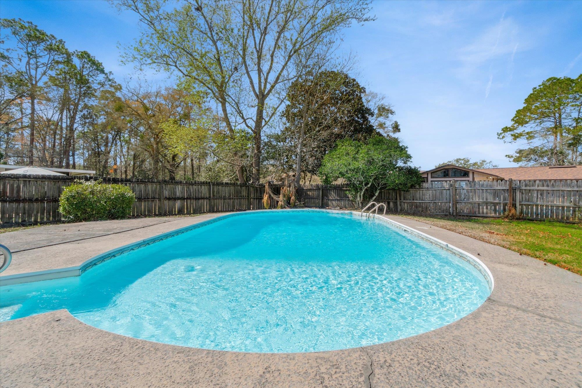 322 Palmwood Ct