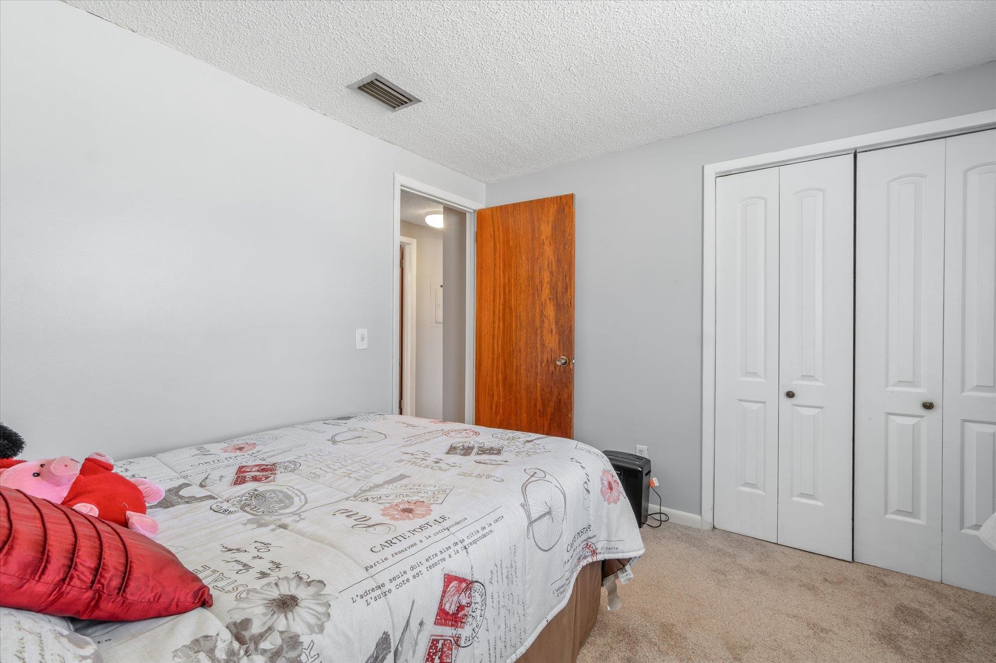 322 Palmwood Ct