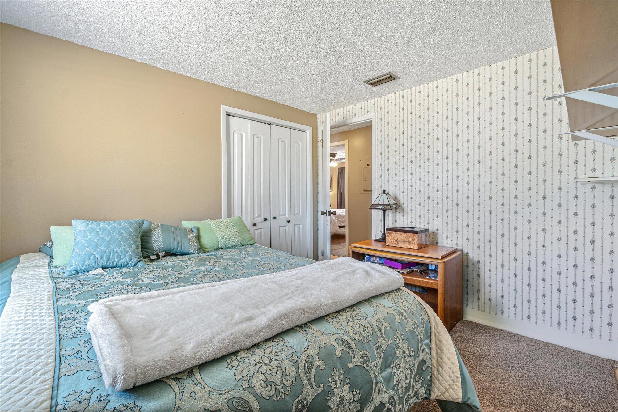 322 Palmwood Ct