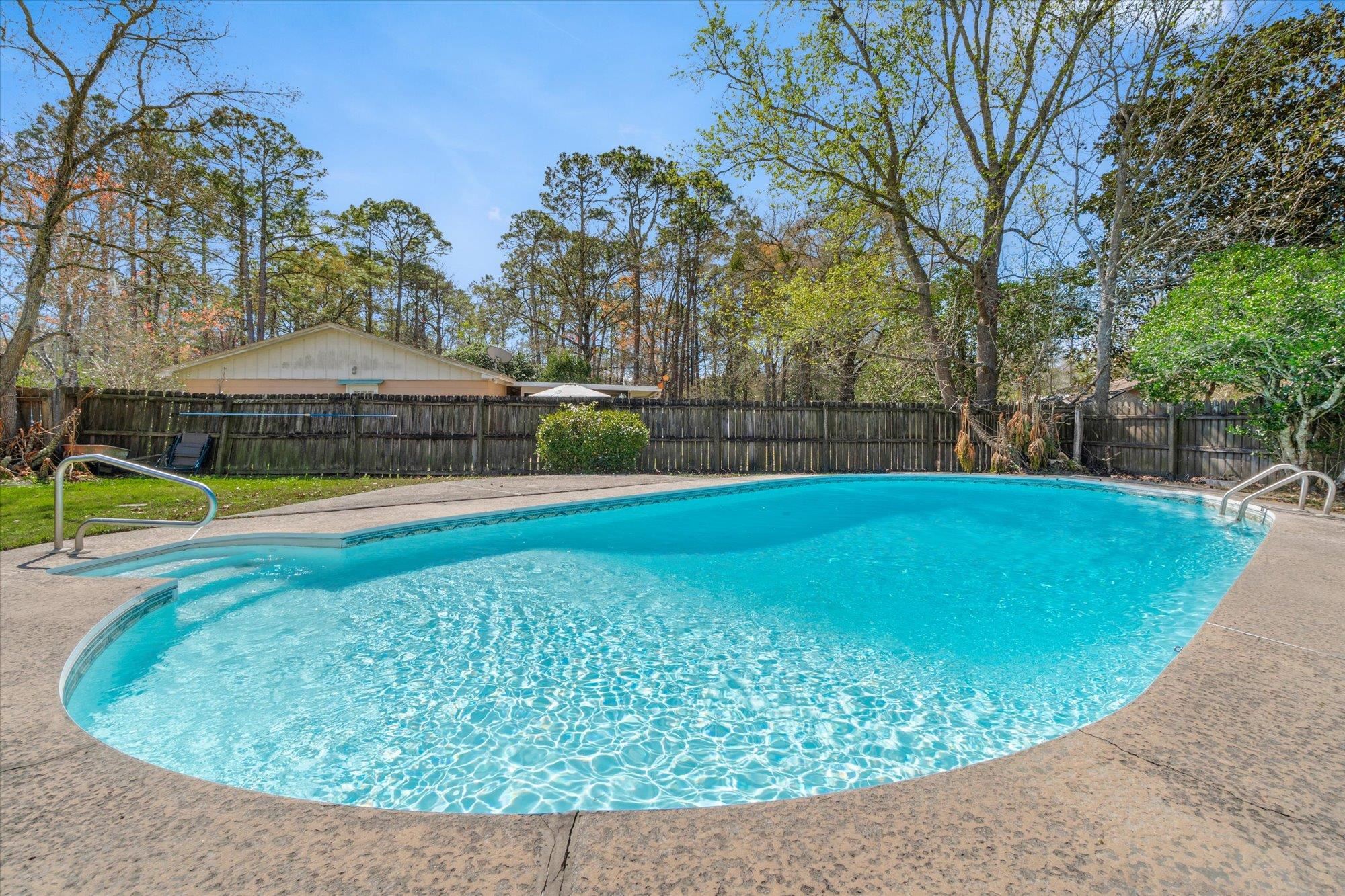 322 Palmwood Ct