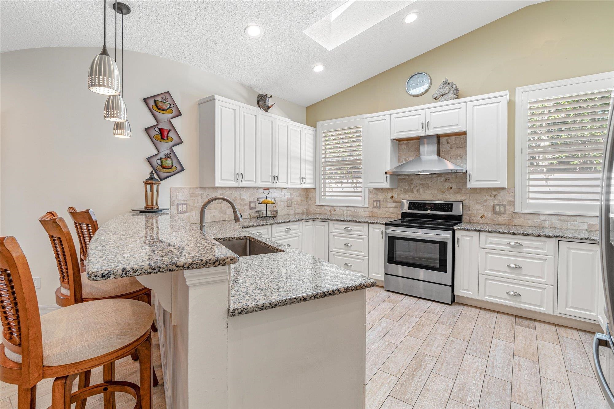 19 Sunfish Dr