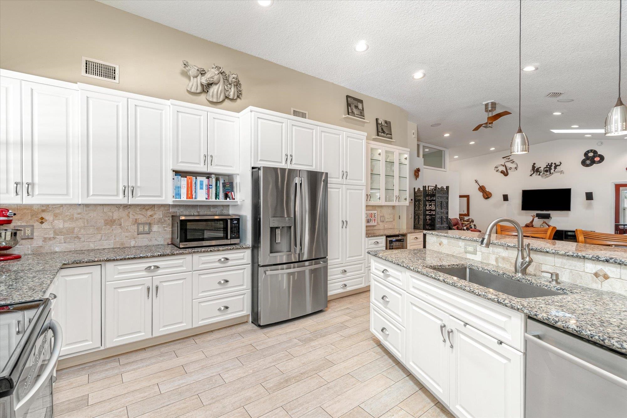 19 Sunfish Dr