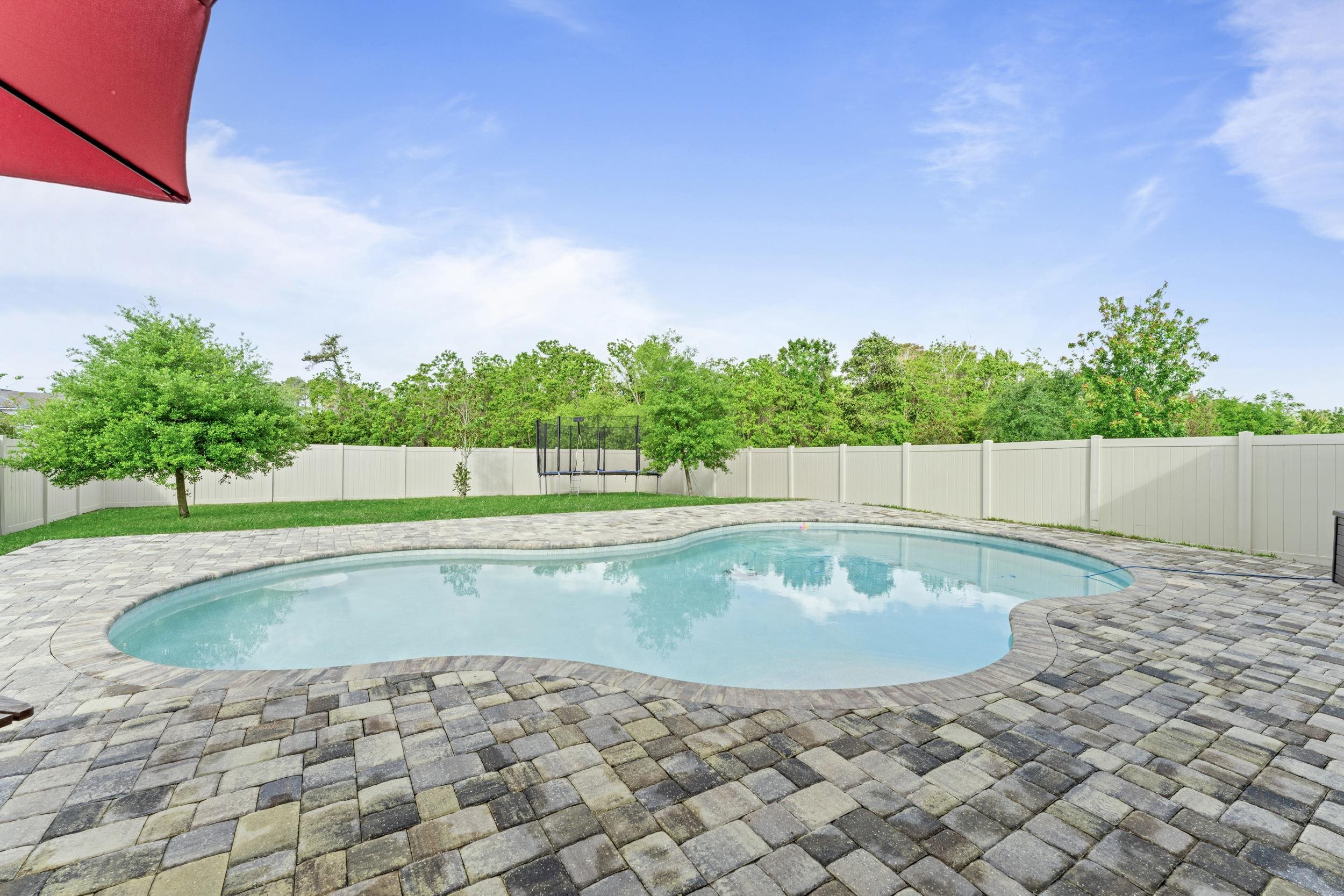 380 Maralinda Dr