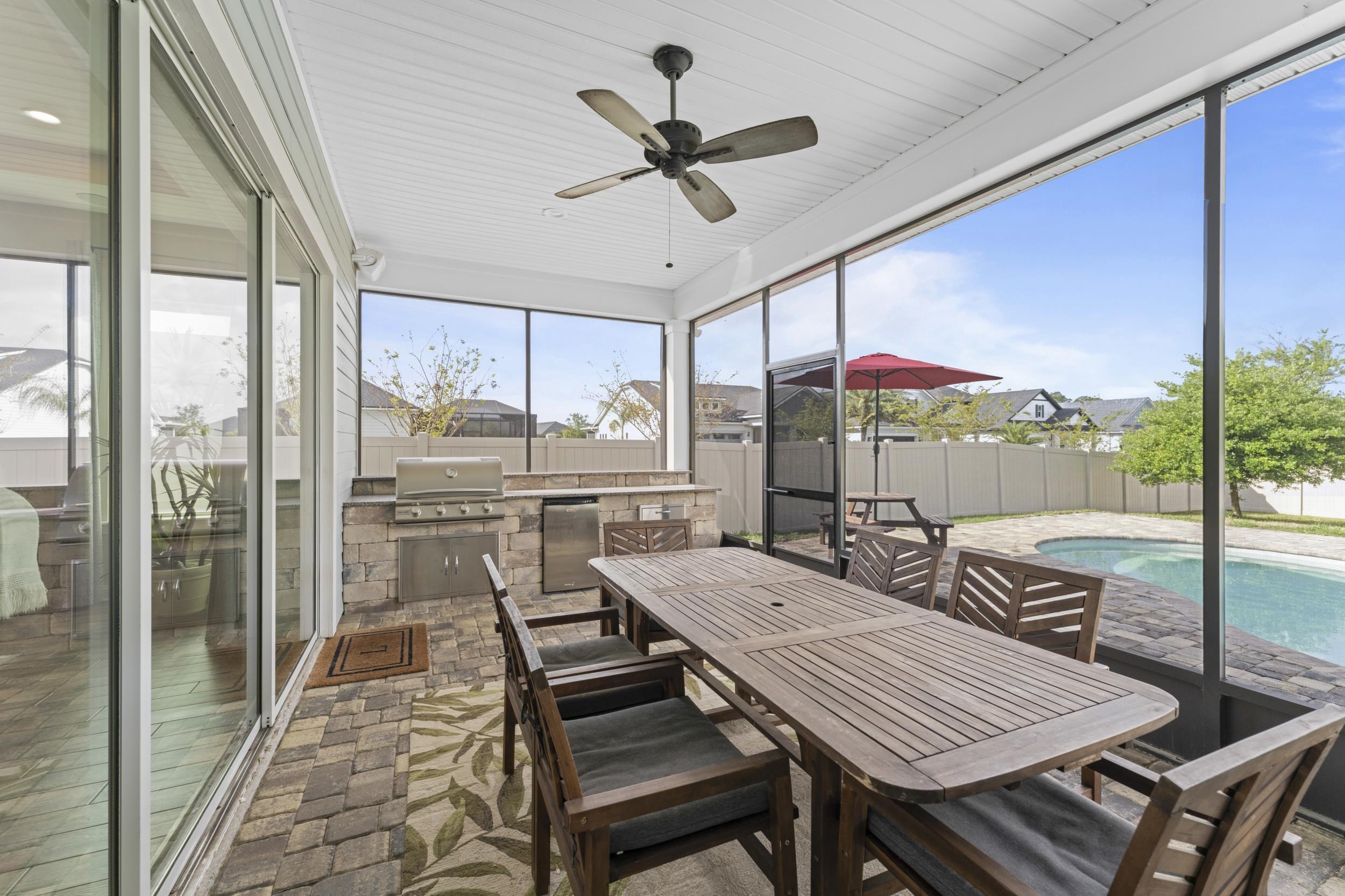 380 Maralinda Dr