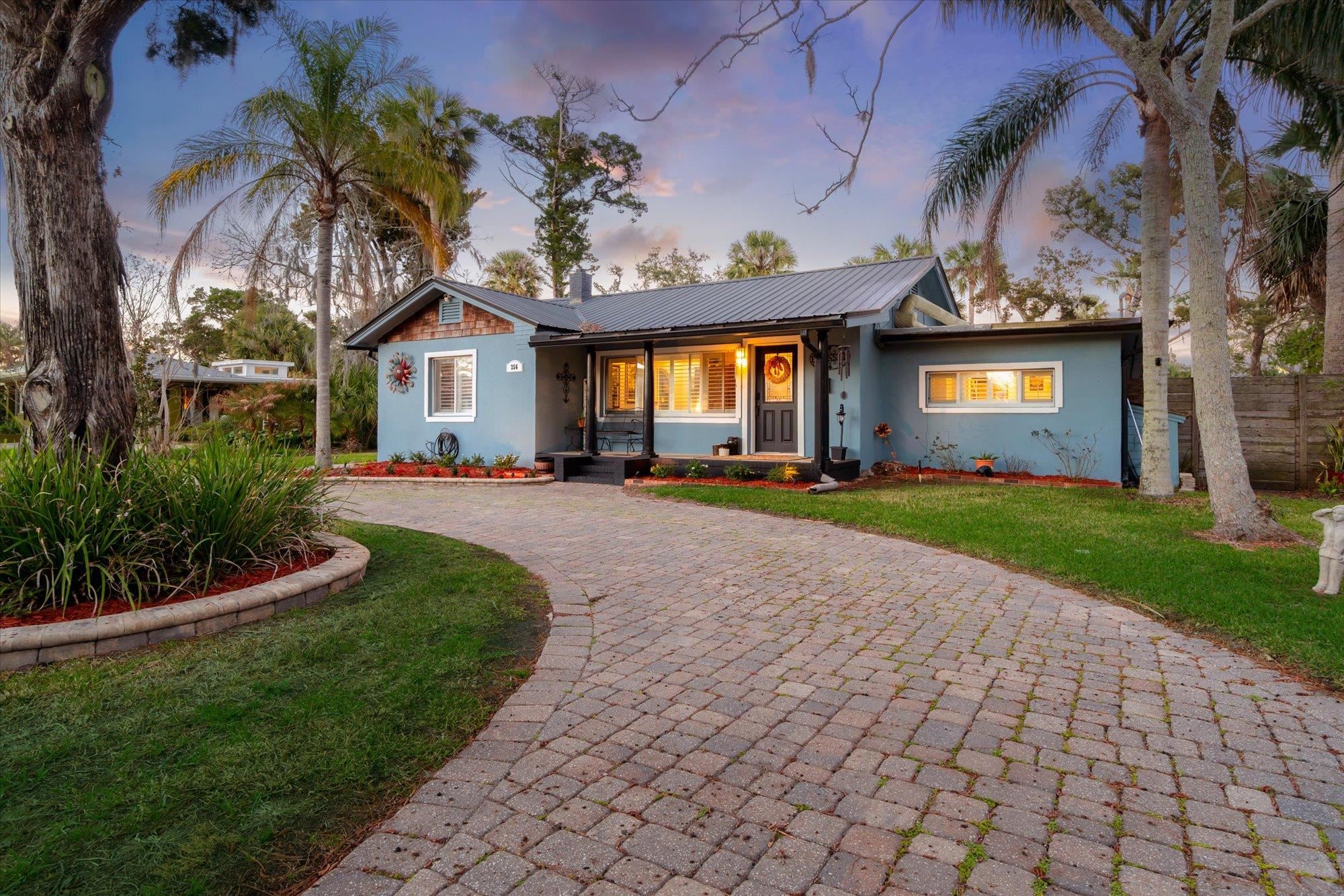256 S Matanzas Blvd