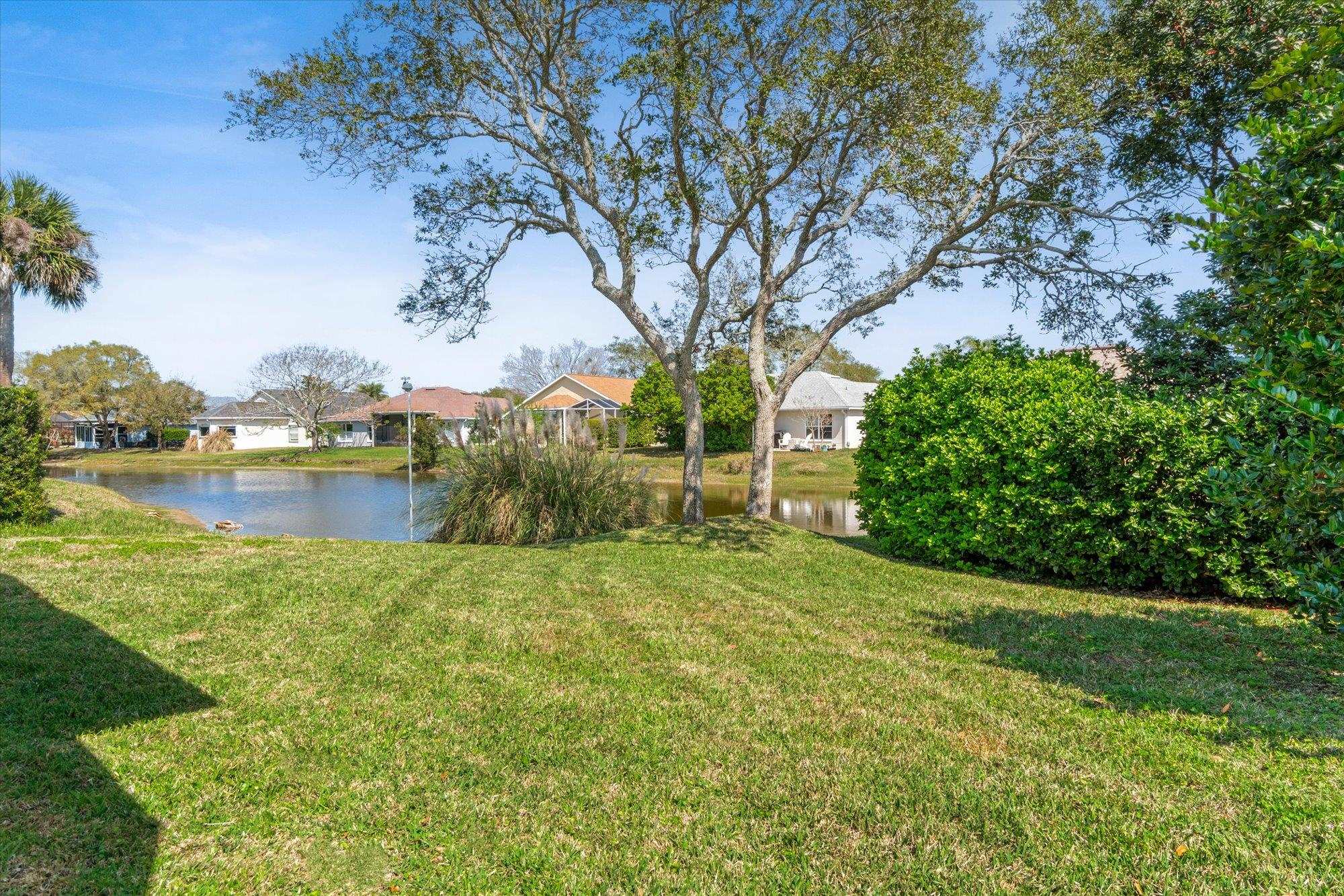 2329 Commodores Club Blvd
