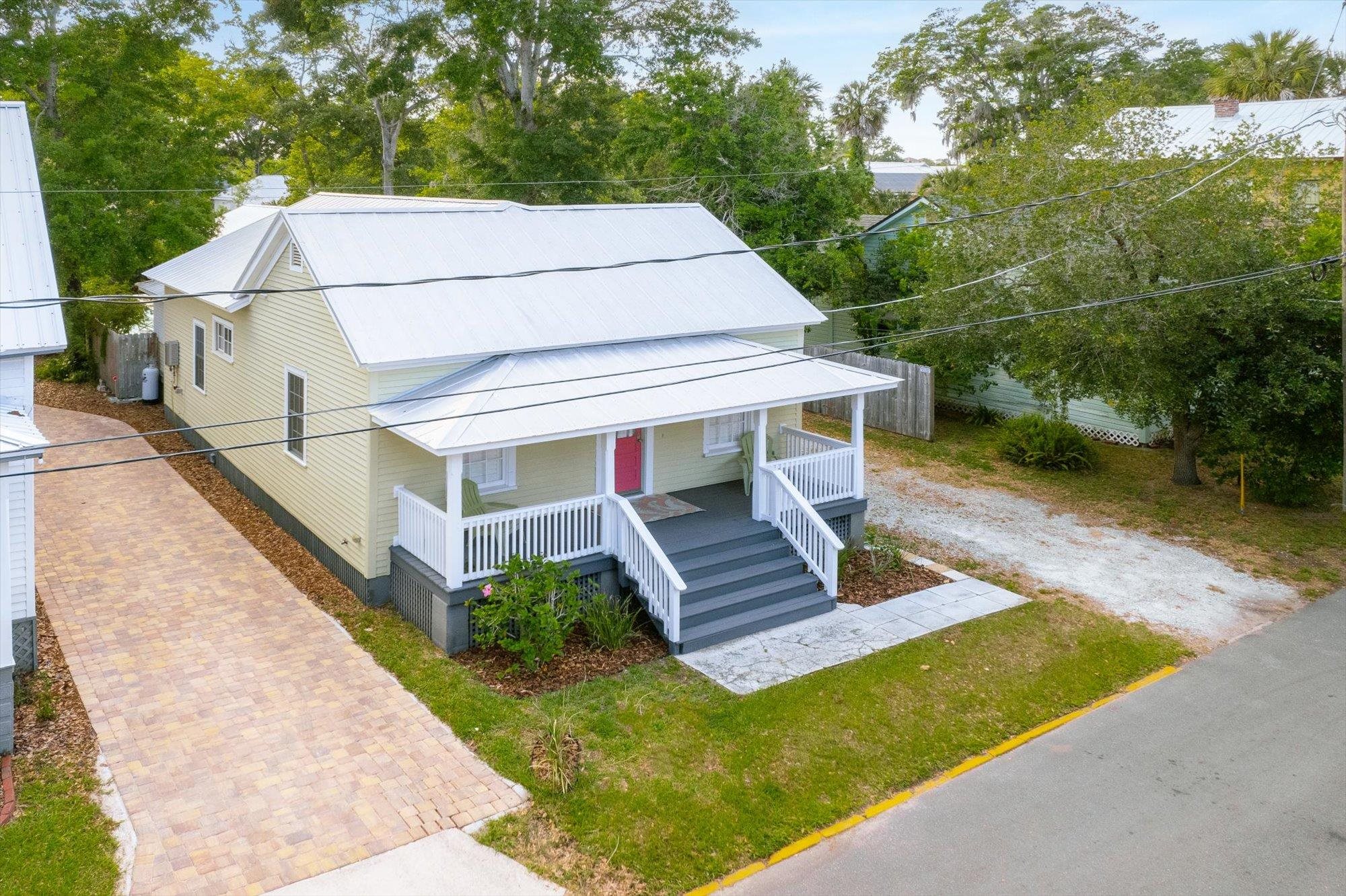 48 Osceola Street