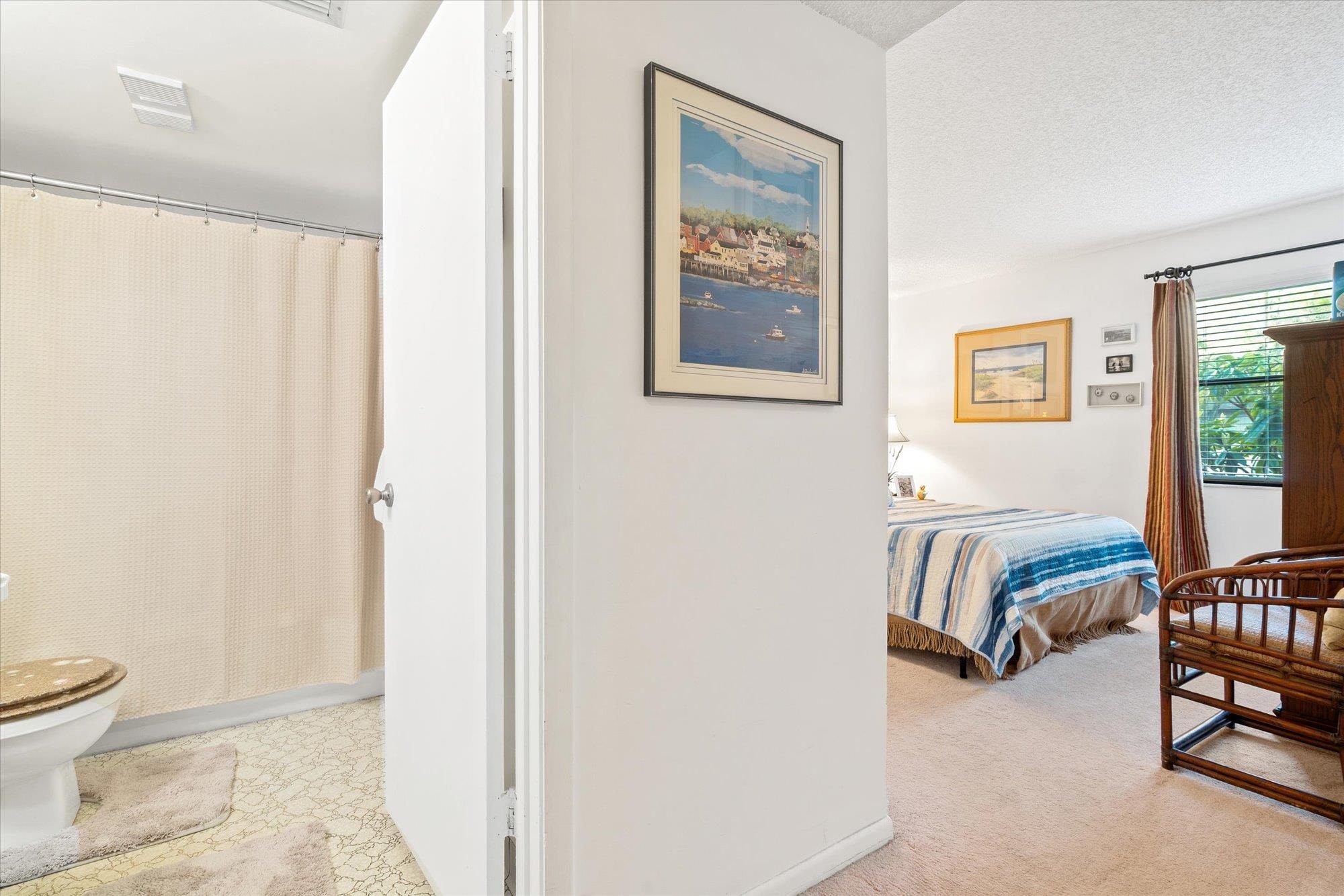 34 Veronese Ct