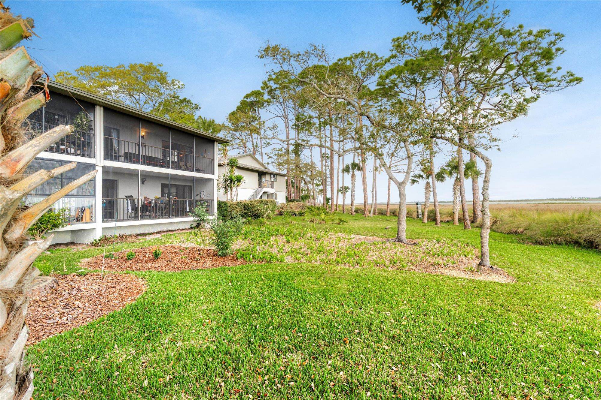 34 Veronese Ct