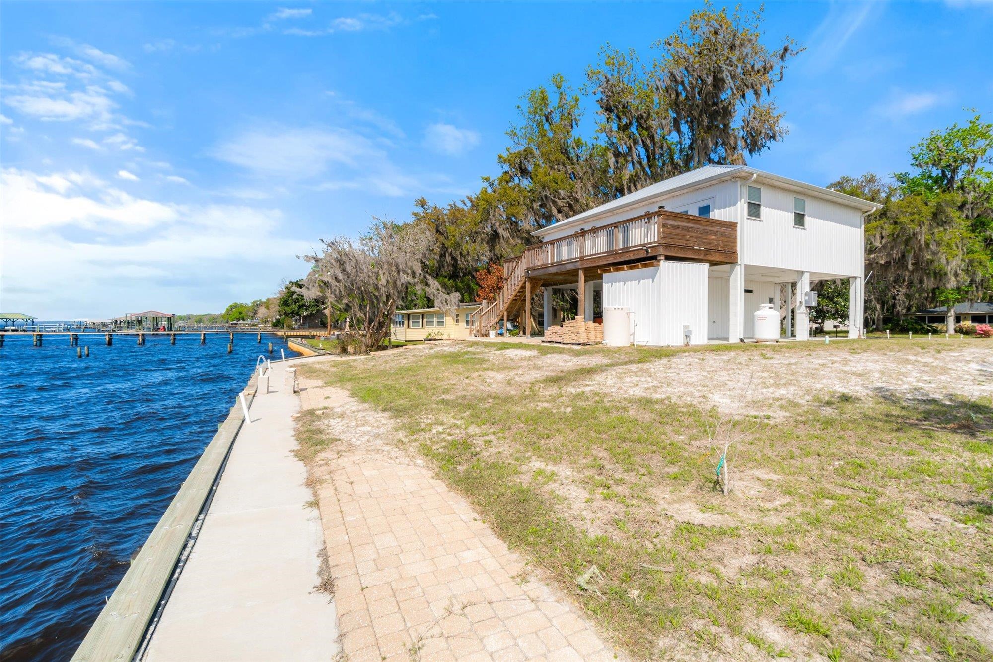 1365 County Road 13 S
