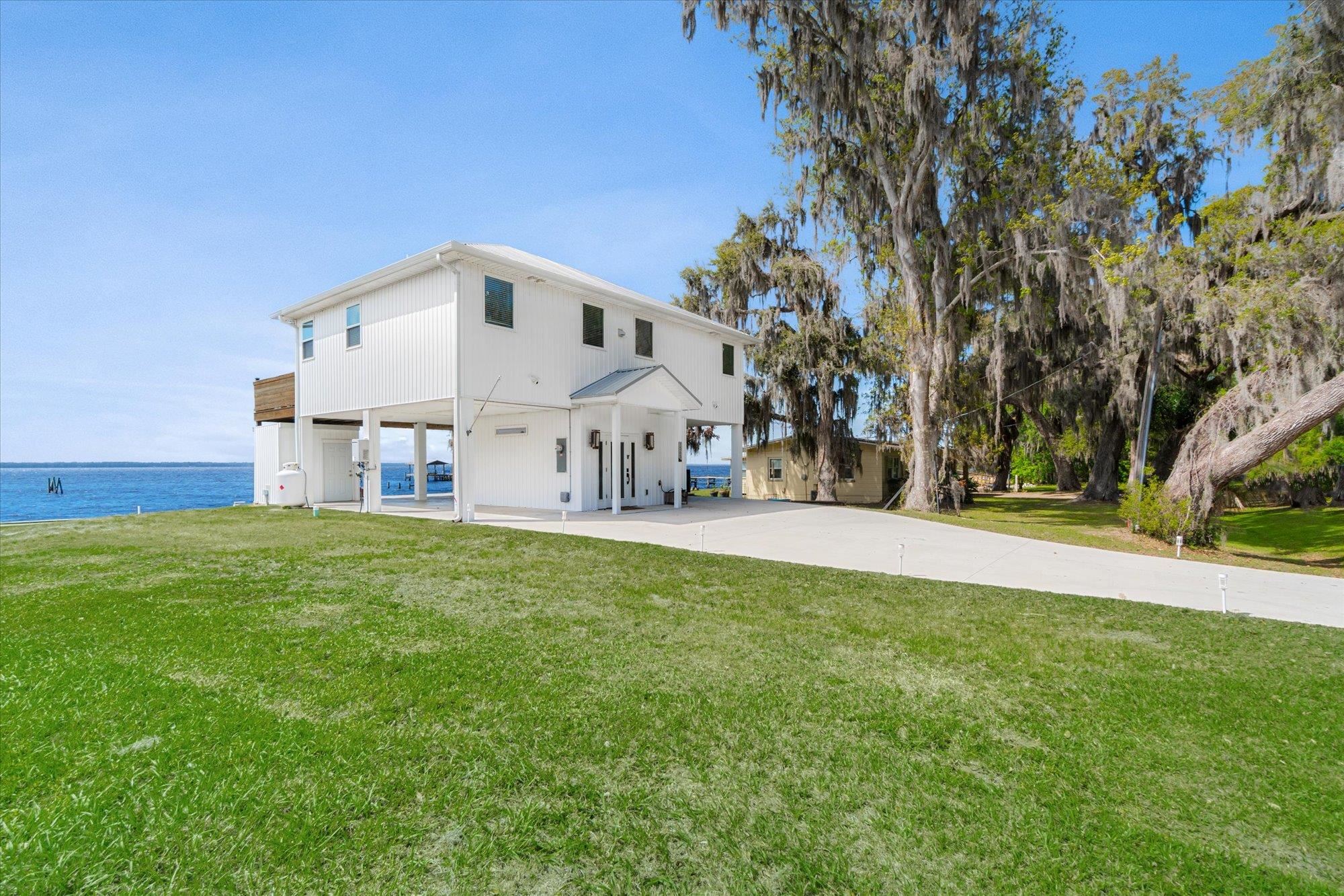 1365 County Road 13 S