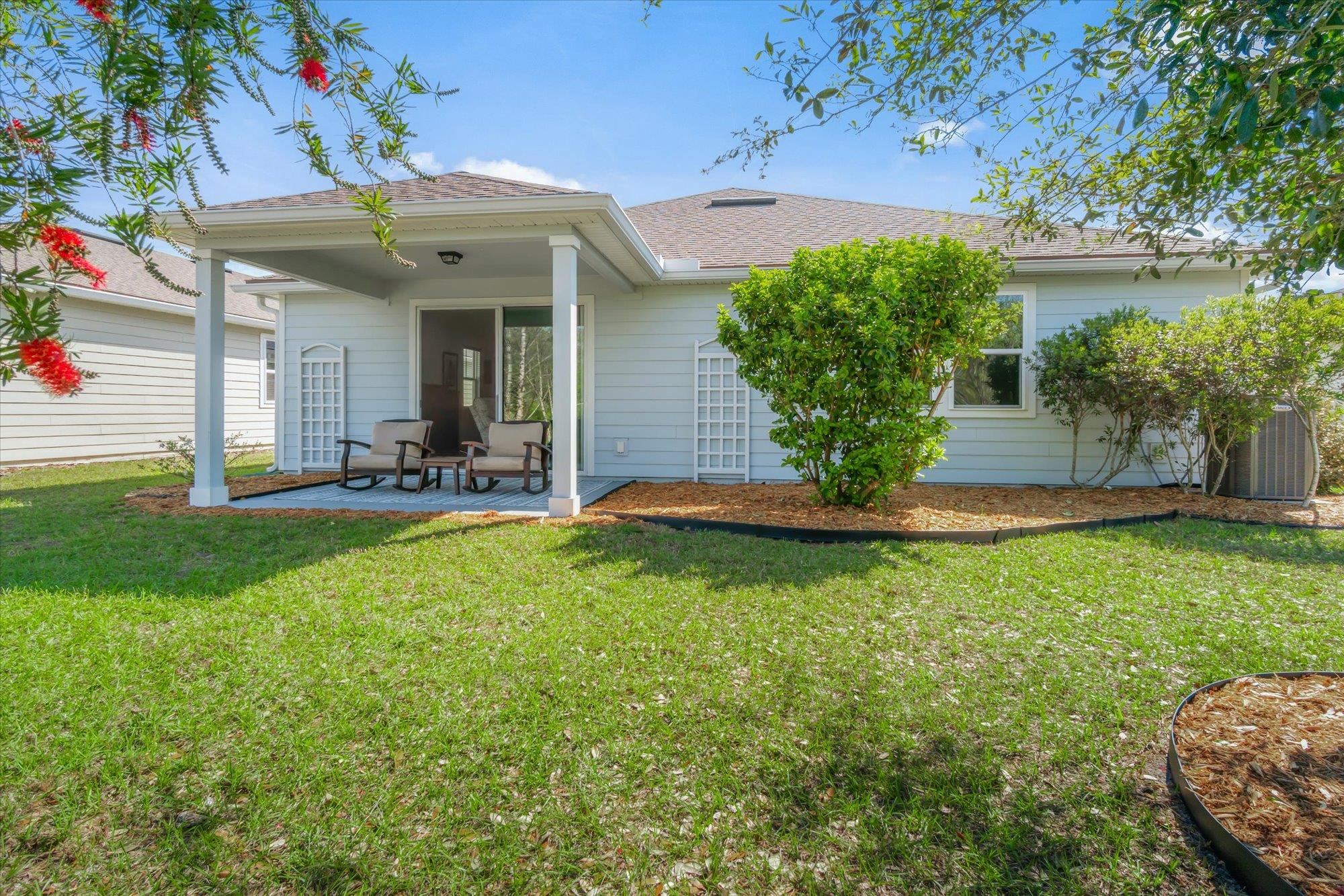437 La Mancha Dr